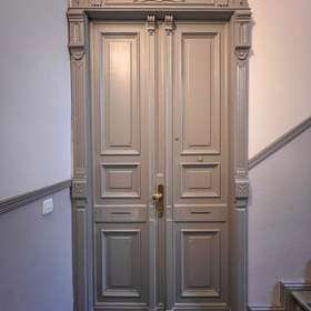 Mit Sorgfalt sanierter Altbau