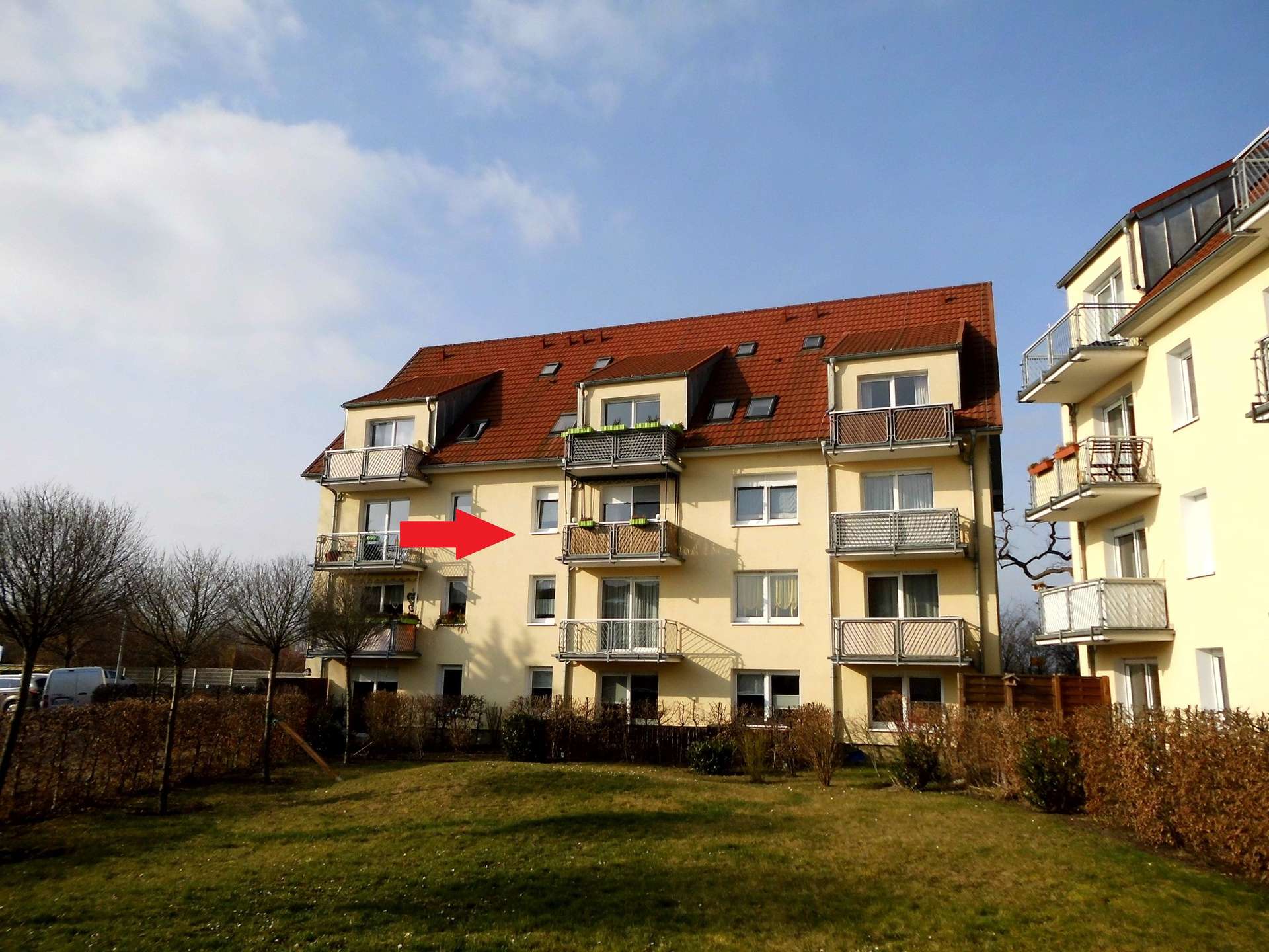 Singlewohnung mit Balkon ins Grüne! * überarbeitet NaL 21.10.16