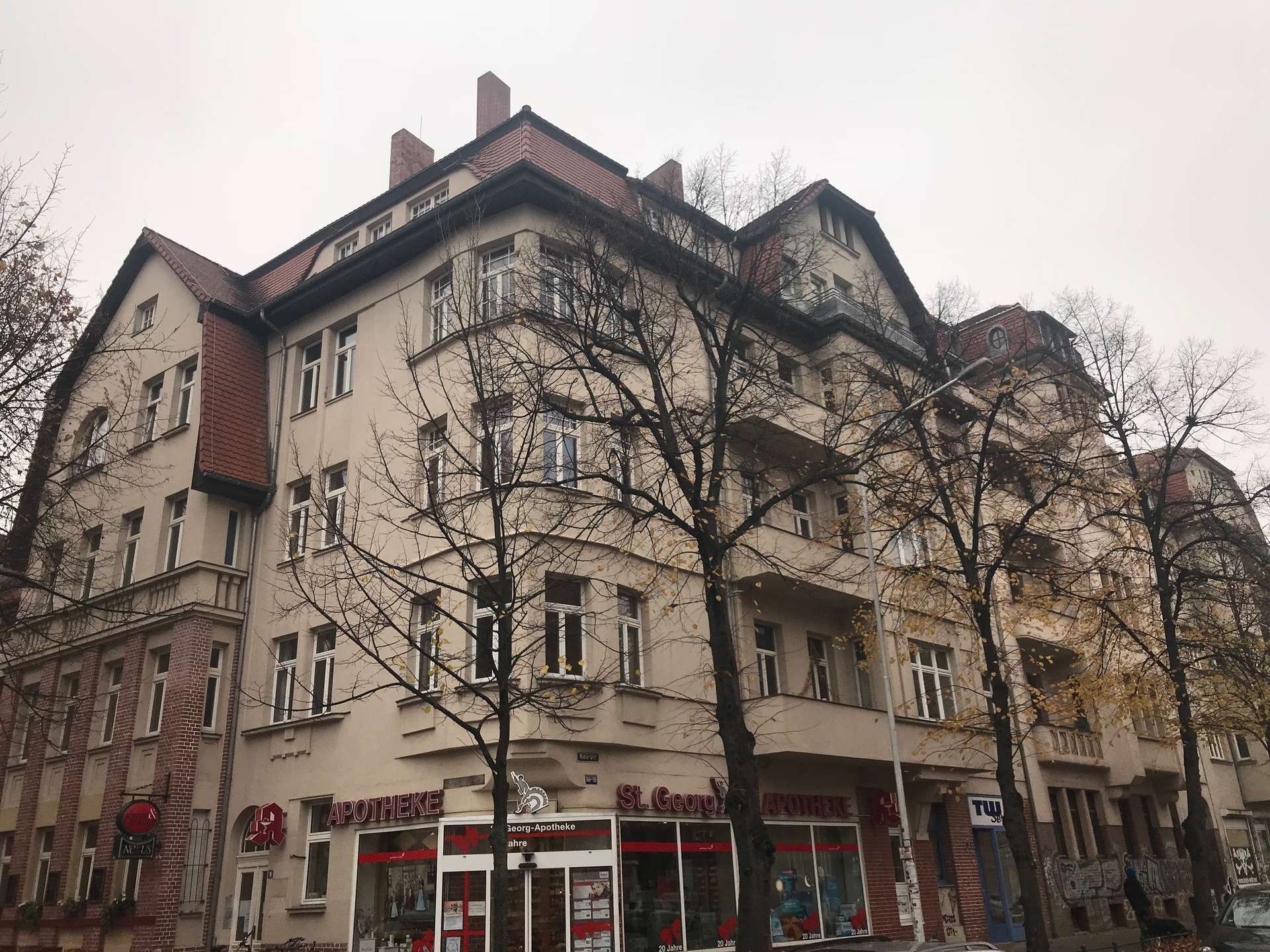 Urige Wohnung mit Einbauküche am Rande des Paulusviertels!