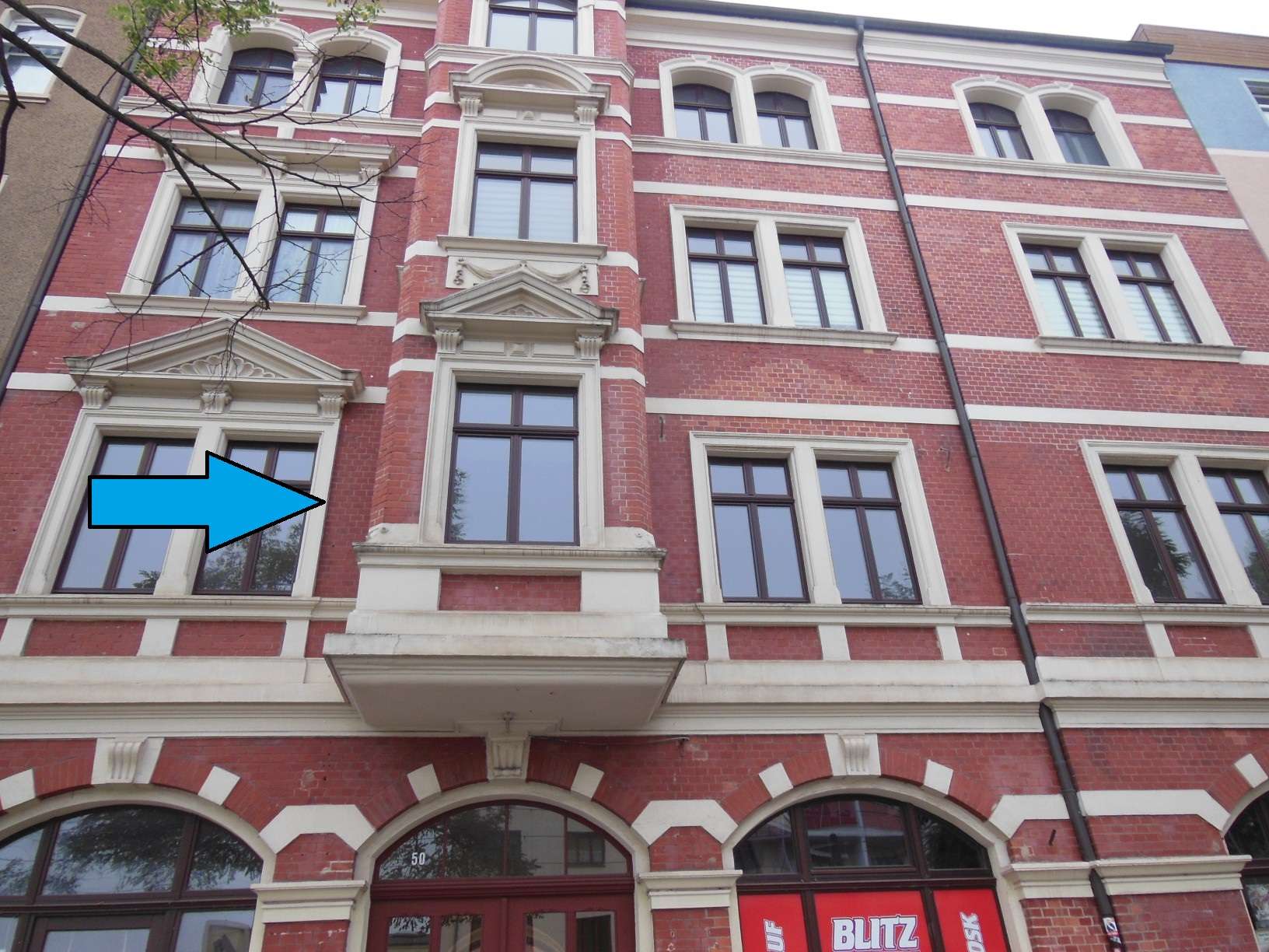 Großzügige Familienwohnung mit Wanne, Dusche & Balkon!