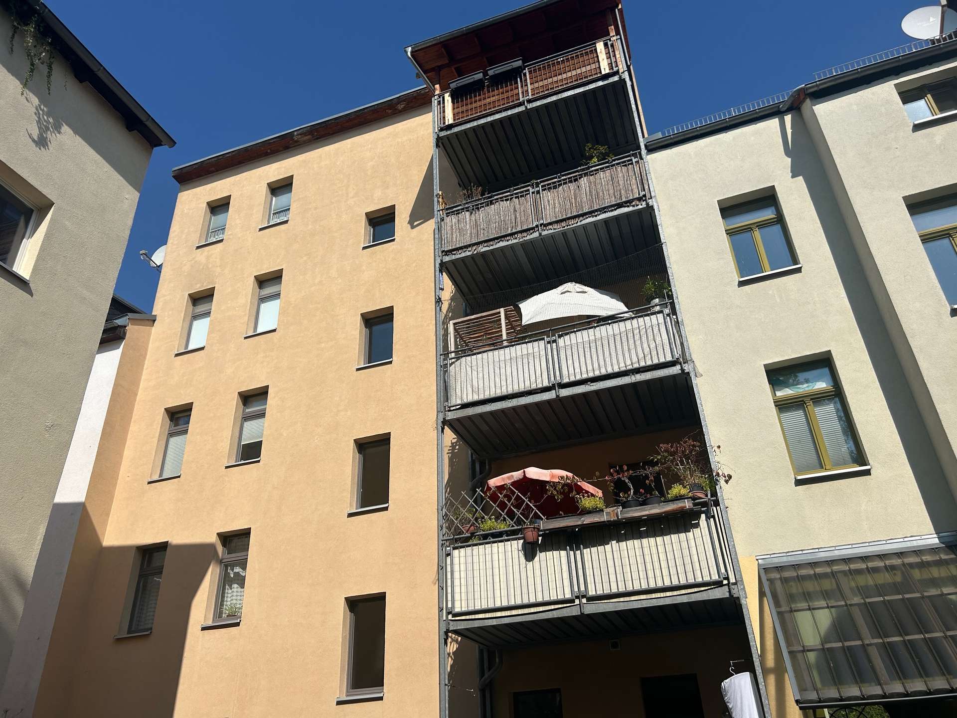 Verkauft! Attraktive Kapitalanlage: Sechs vermietete 1-Raum-Eigentumswohnungen nähe Paulusviertel im Paket oder einzeln