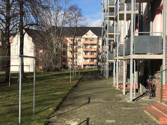 Ohne Kaution! Erstbezug nach Modernisierung - Erdgeschosswohnung mit Dusche!