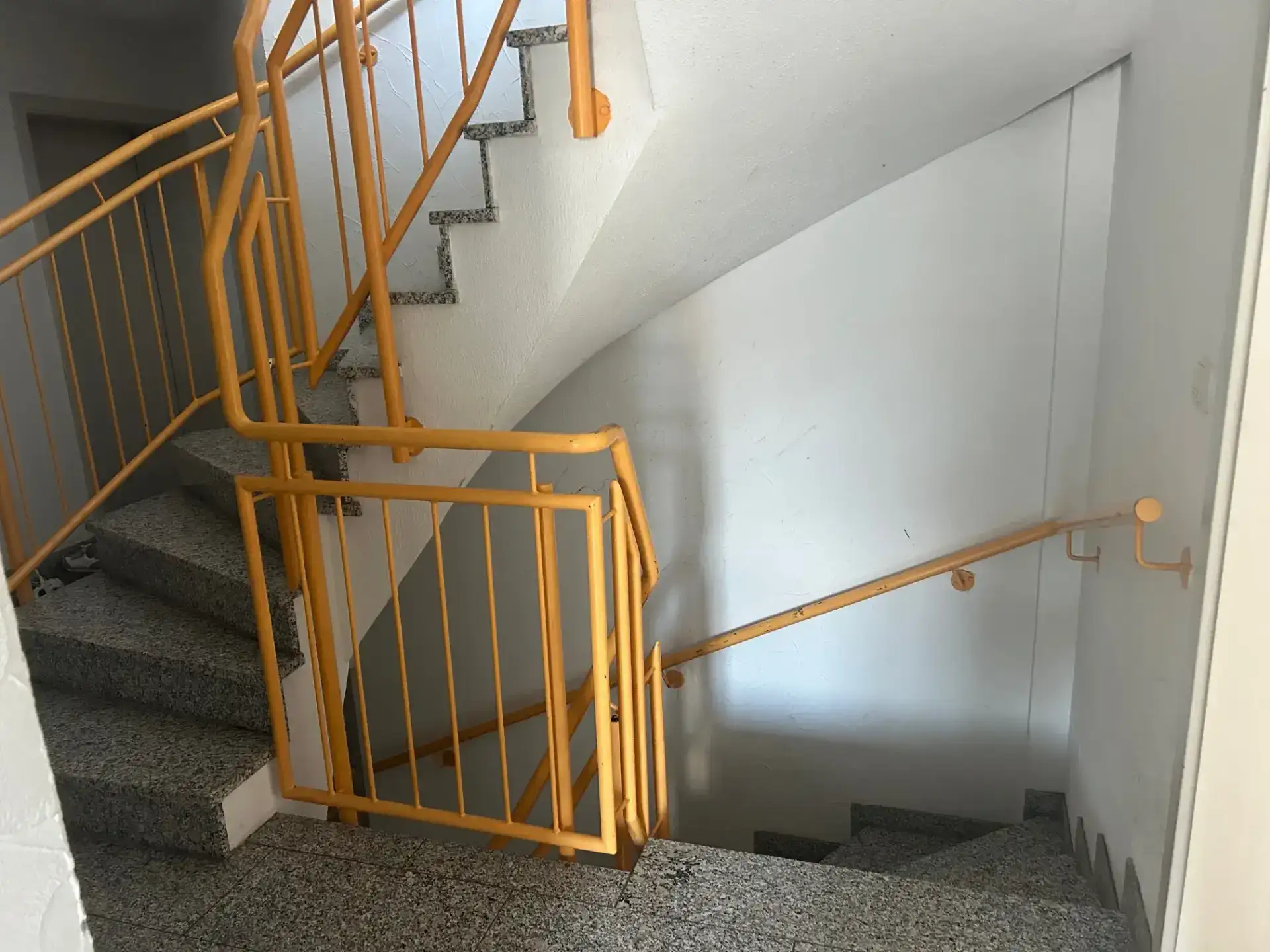 Reserviert! Gemütliche 2-Zimmerwohnung mit Balkon und Blick über die Innenstadt!