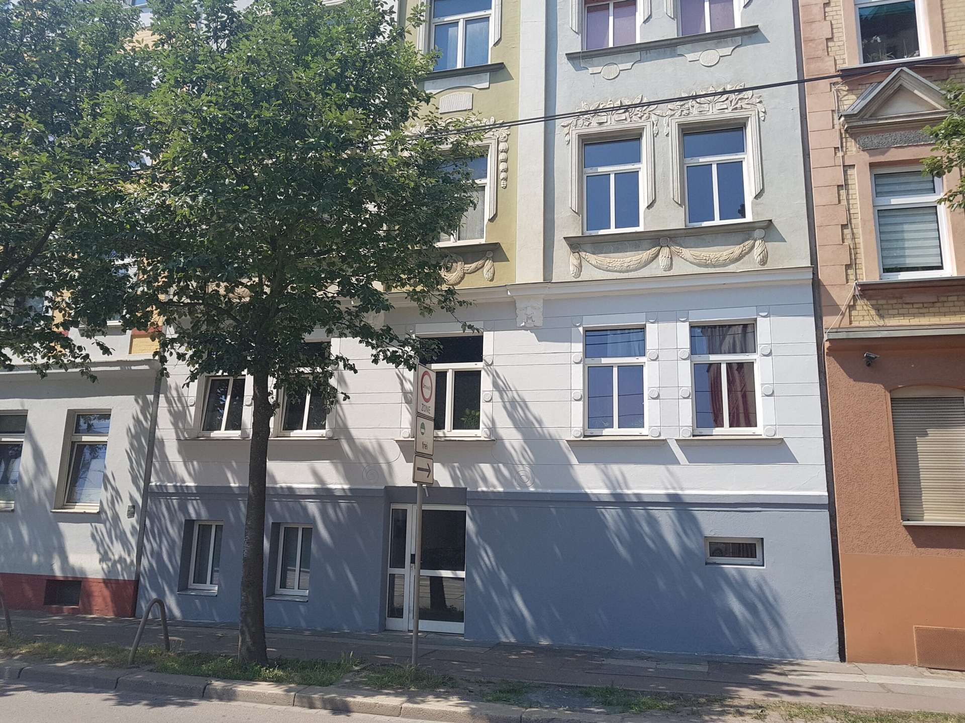 Studenten und Azubis aufgepasst! APARTMENT MIT MINIKÜCHE!