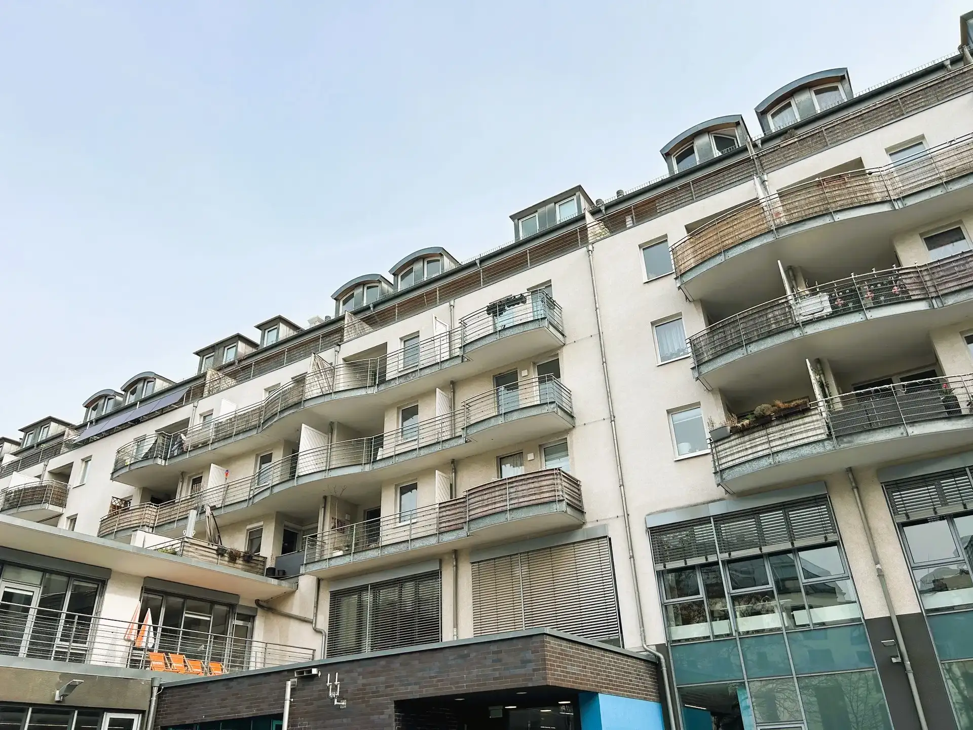 Modernes Wohnen im Leipziger Zentrum: 2-Zimmer mit XXL-Terrasse & Aufzug!