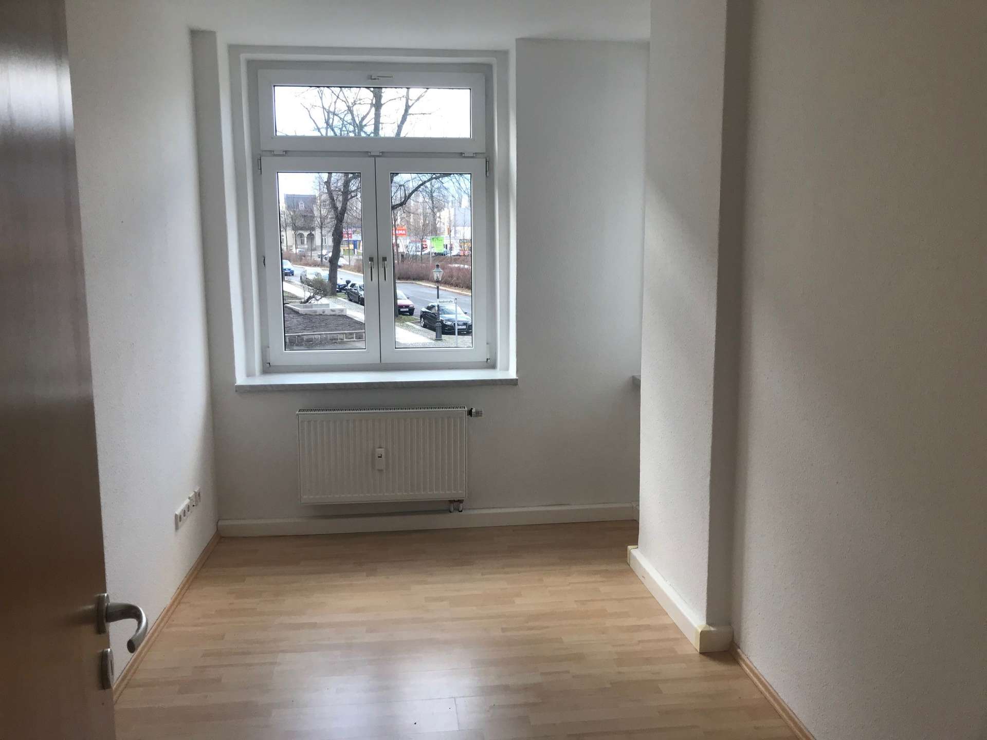 Wohnen am Kapellenberg! mit Balkon und großer Küche!