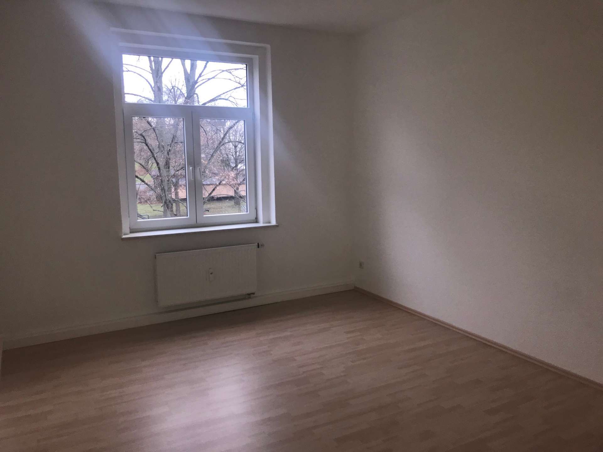 Großzügig und familienfreundlich mit Balkon!