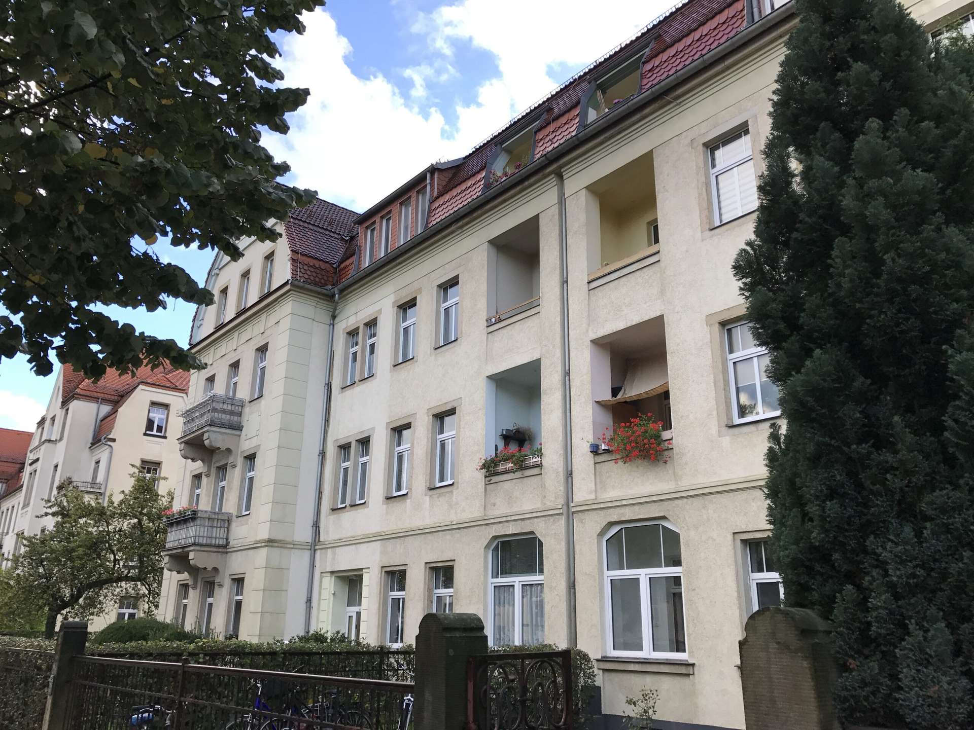 Helle 3-Raum-Wohnung mit Wanne sucht neue Mieter!