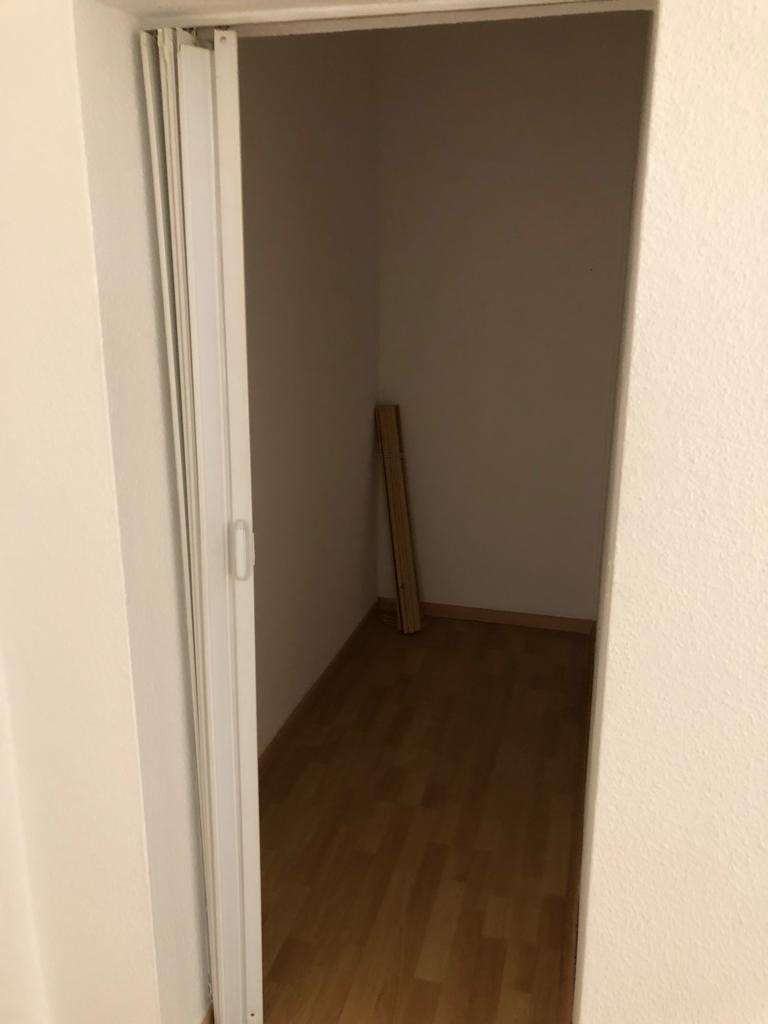Familie oder WG, Balkon, Stellplatz und viele Stellmöglichkeiten!