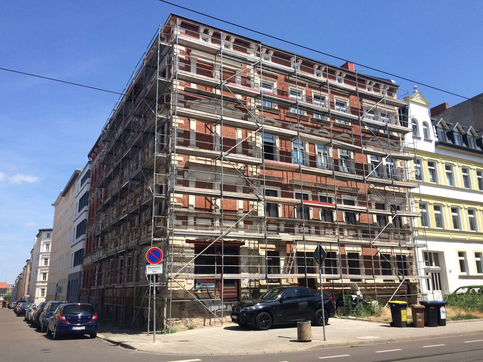 Zentral gelegen, Balkon und Hauswirtschaftsraum!