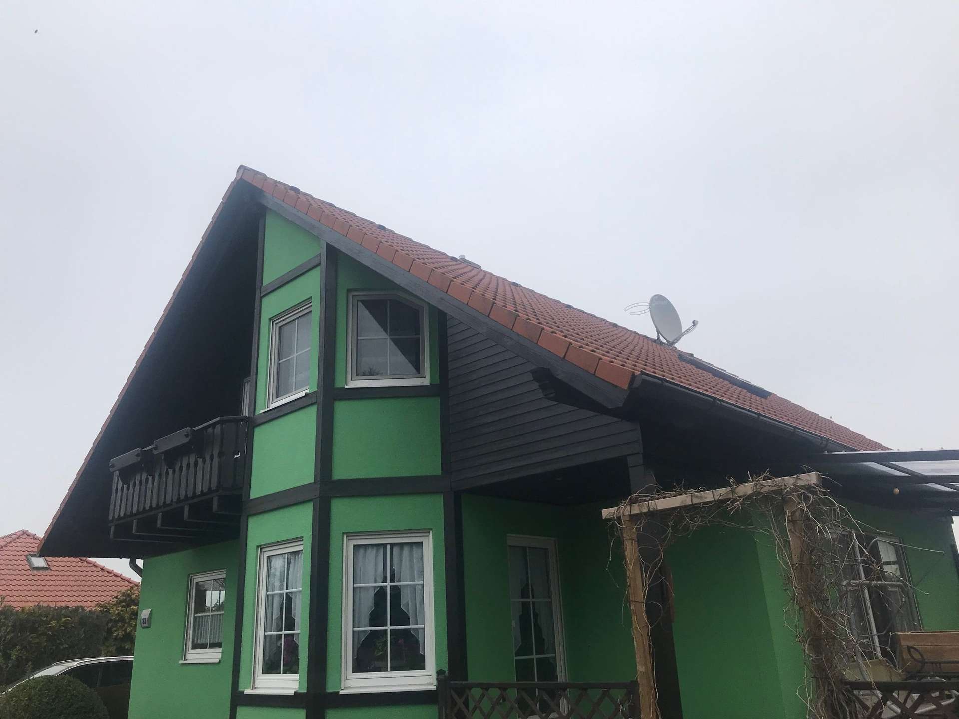 Freistehendes Einfamilienhaus, Neubau, Unterkellert, Sauna, Top gepflegt!