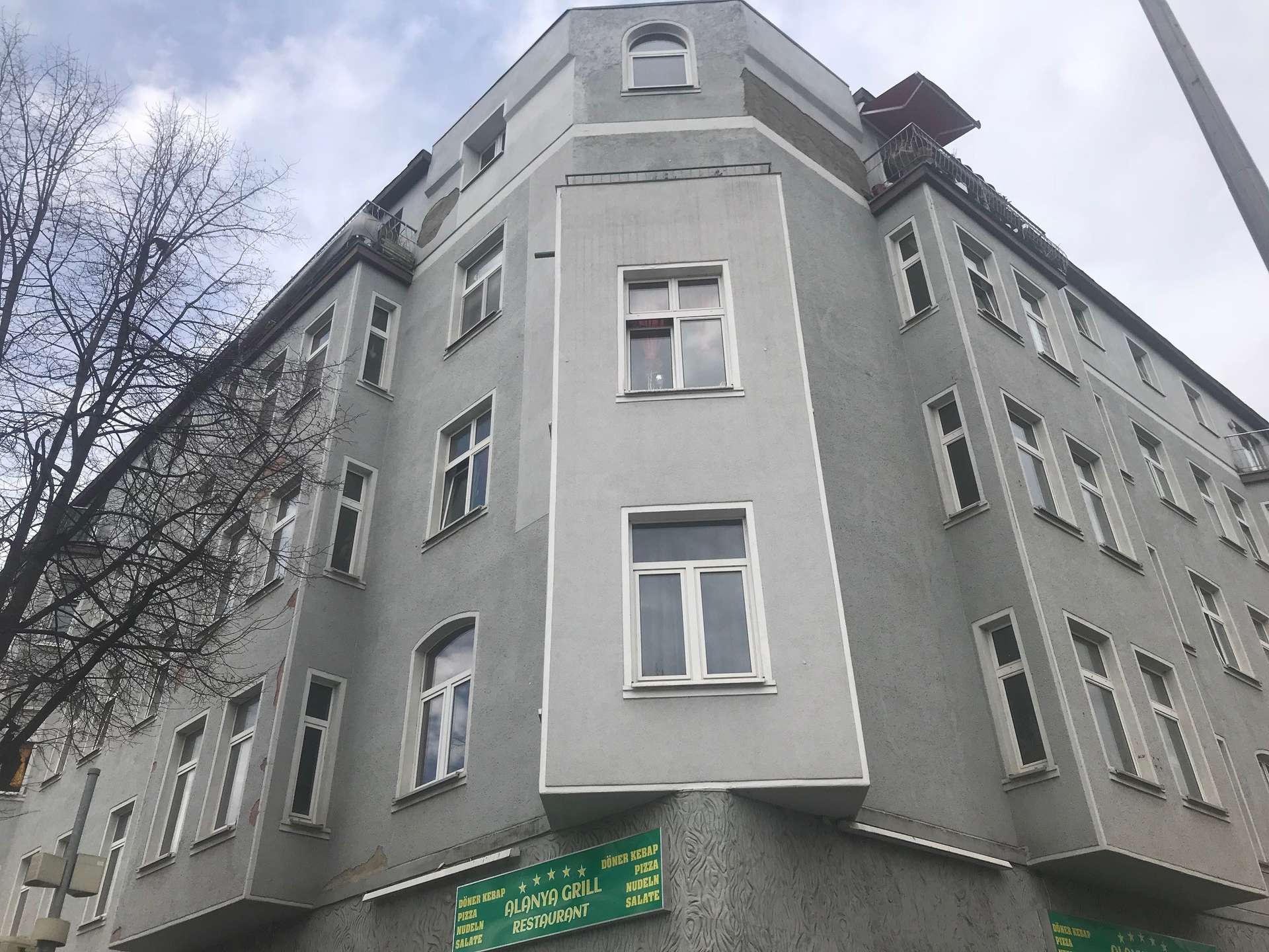 Geräumige Familienwohnung, Bad mit Wanne und Dusche!