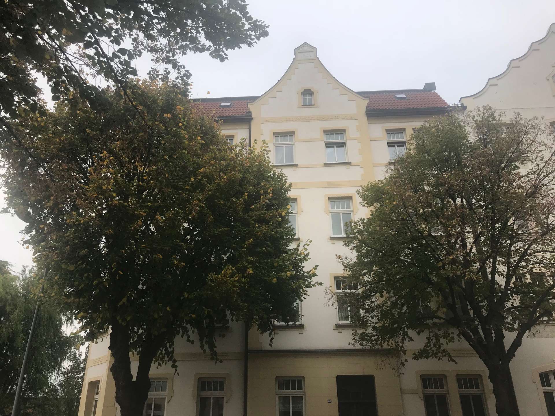 Helle 2 - Raum - Wohnung mit großzügigem Bad und separater Küche!