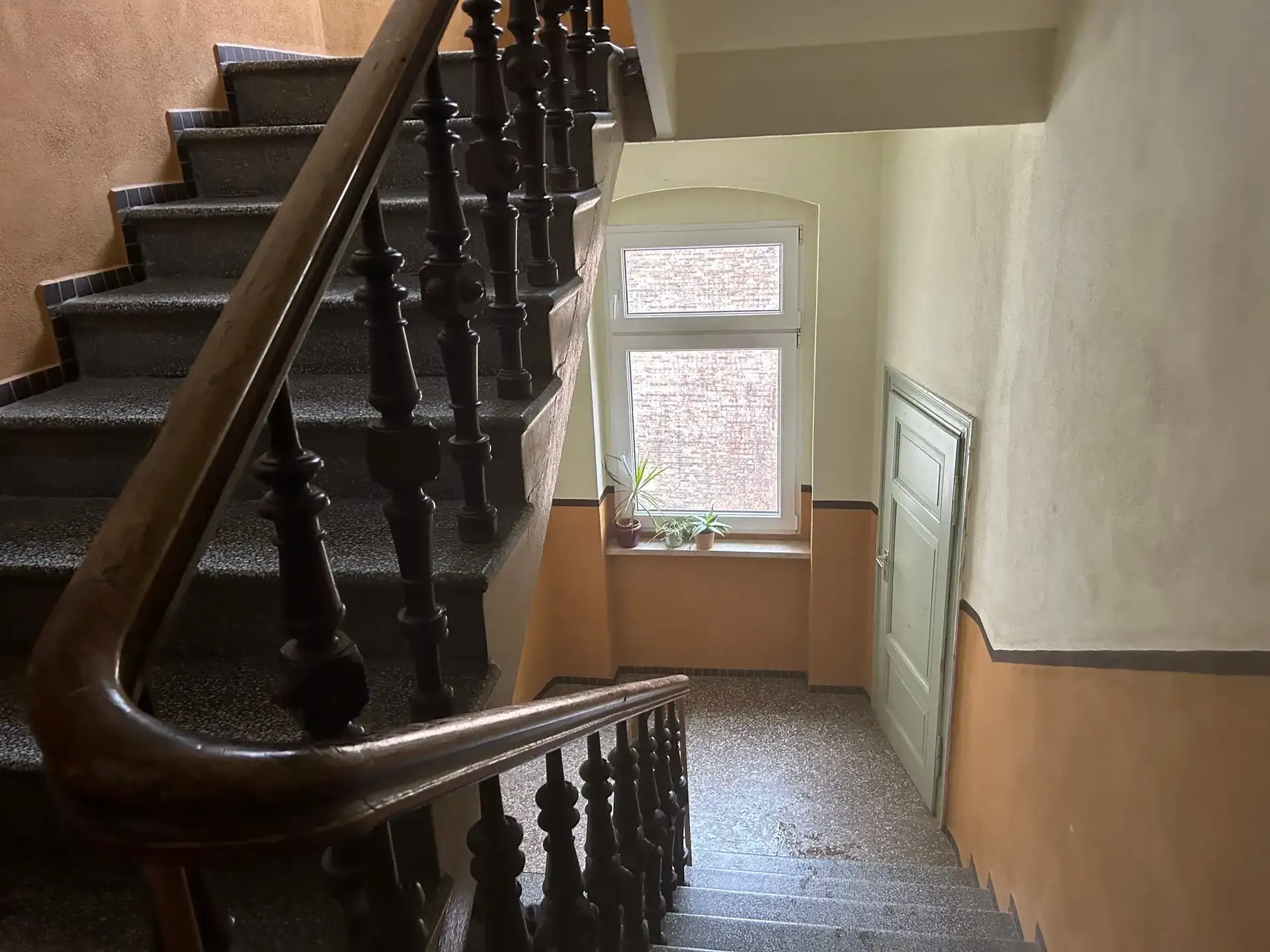 Vermietet! 2-Raumwohnung mit Einbauküche und grünem, idyllischem Innenhof - Erstbezug nach Vollsanierung!