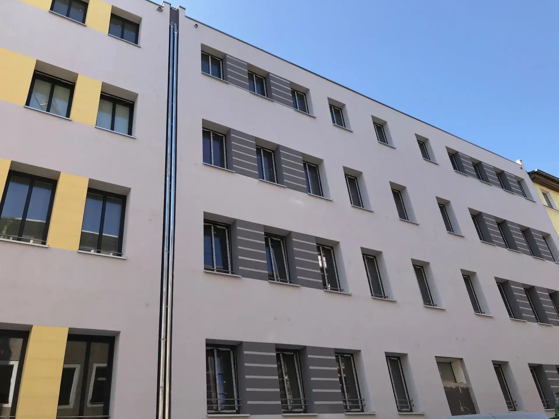 Vermietet! Stilvolle 3-Raumwohnung mit Balkon, Wanne, Dusche & Aufzug!