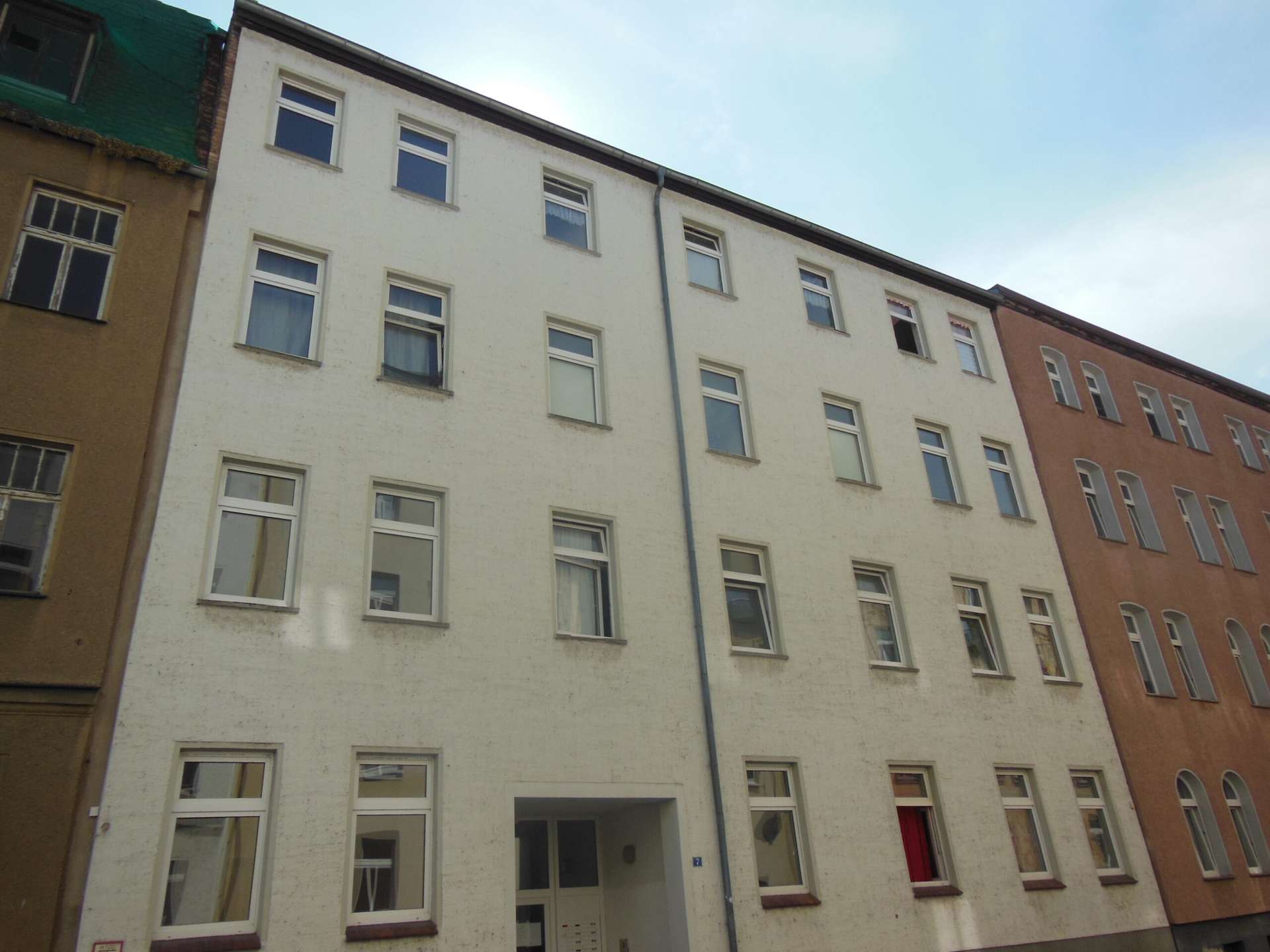3 Monate Mietfrei! Schöne Singlewohnung mit separater Küche und Sichtbalken! * überarbeitet NaL 08.05.17
