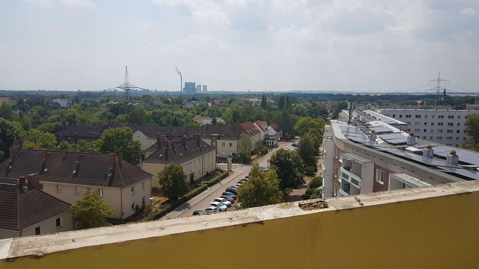 2 Bäder und genügend Platz für eine größere Familie!