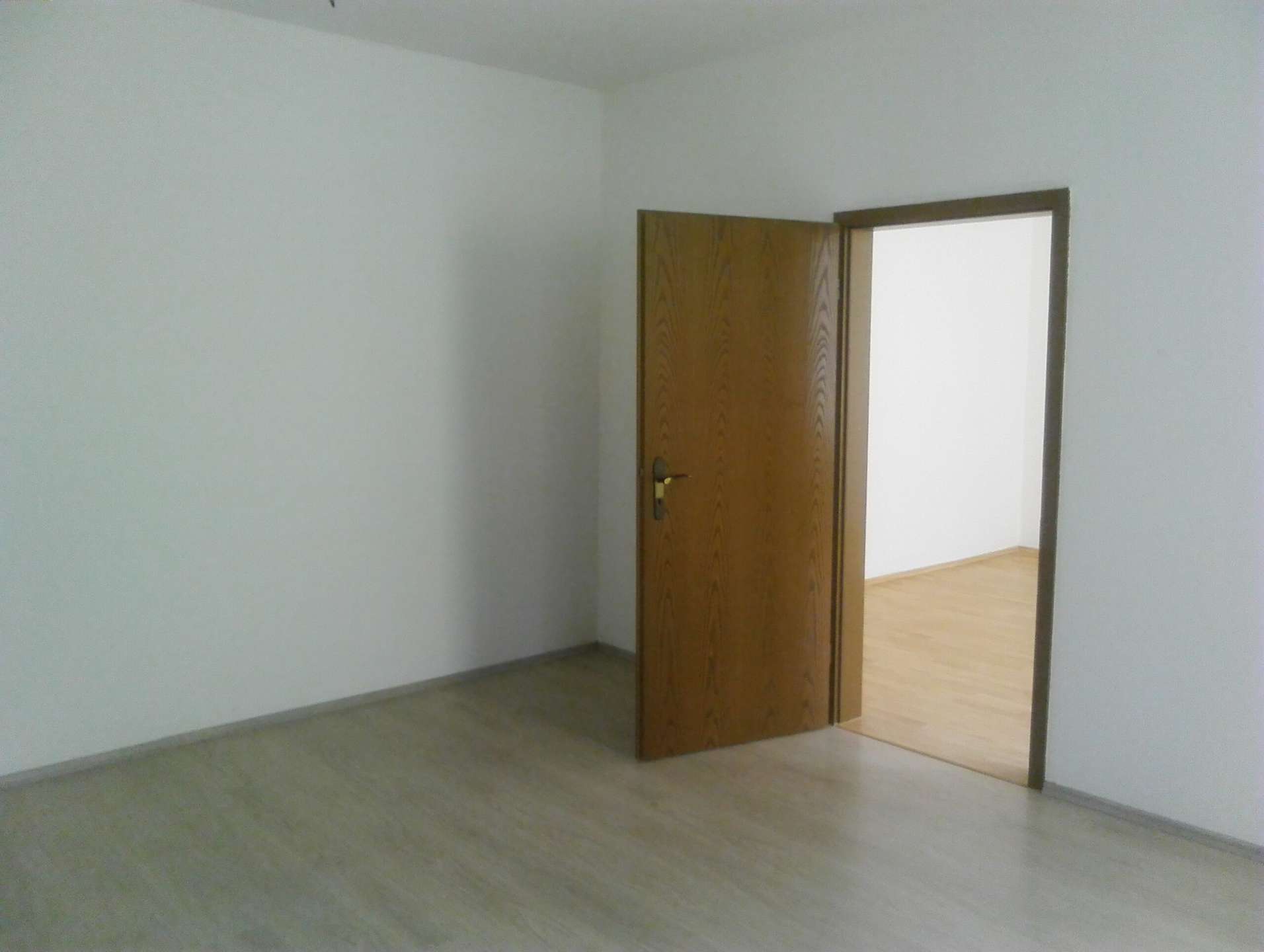 Traumwohnung im Hinterhof! überarbeitet NaL 03.07.17