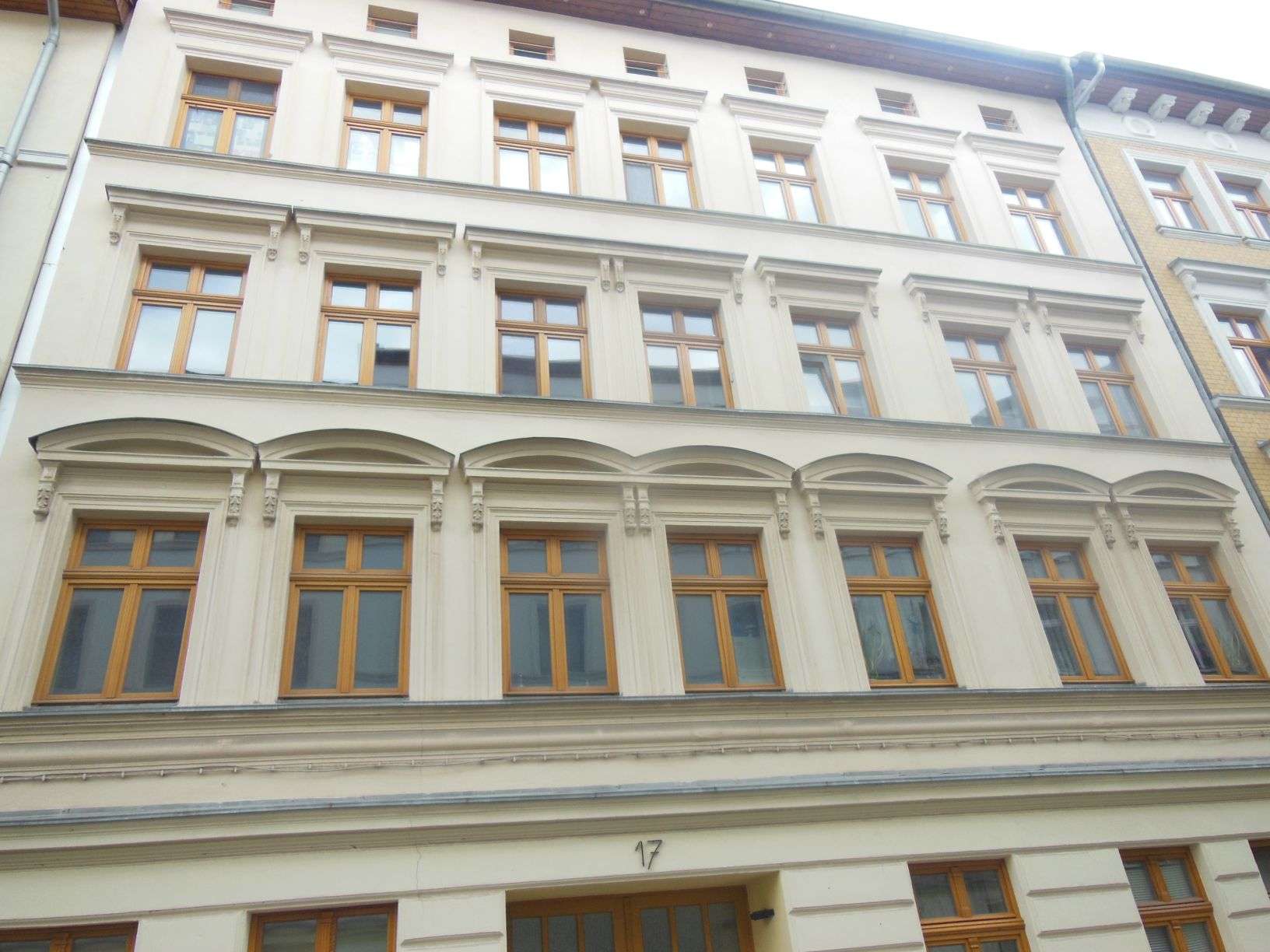Gemütliche Maisonettewohnung im Hinterhaus!