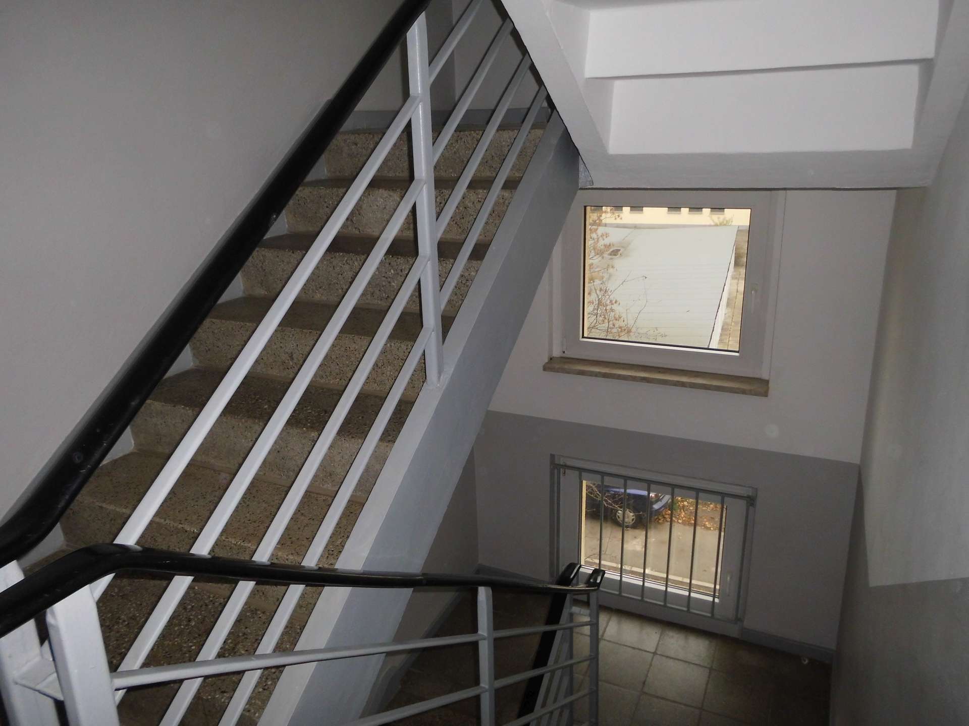 Bezugsfertige Wohnung mit Balkon, im grünen Umfeld! überarbeitet NaL 11.07.17