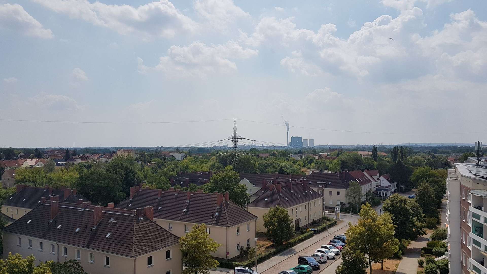 Balkon und Einbauküche in Halles Süden! Erstbezug nach Sanierung!