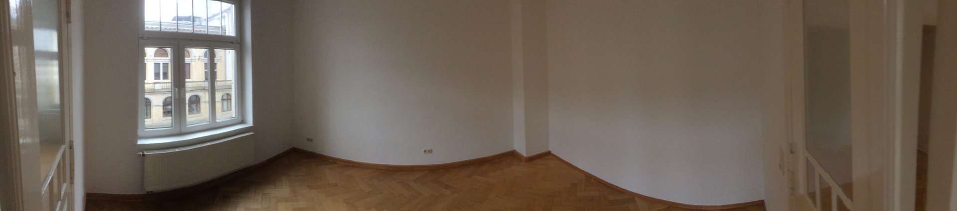 Gemütliche Wohnung in beliebter Etage mit Parkettfußboden in Top-Lage!