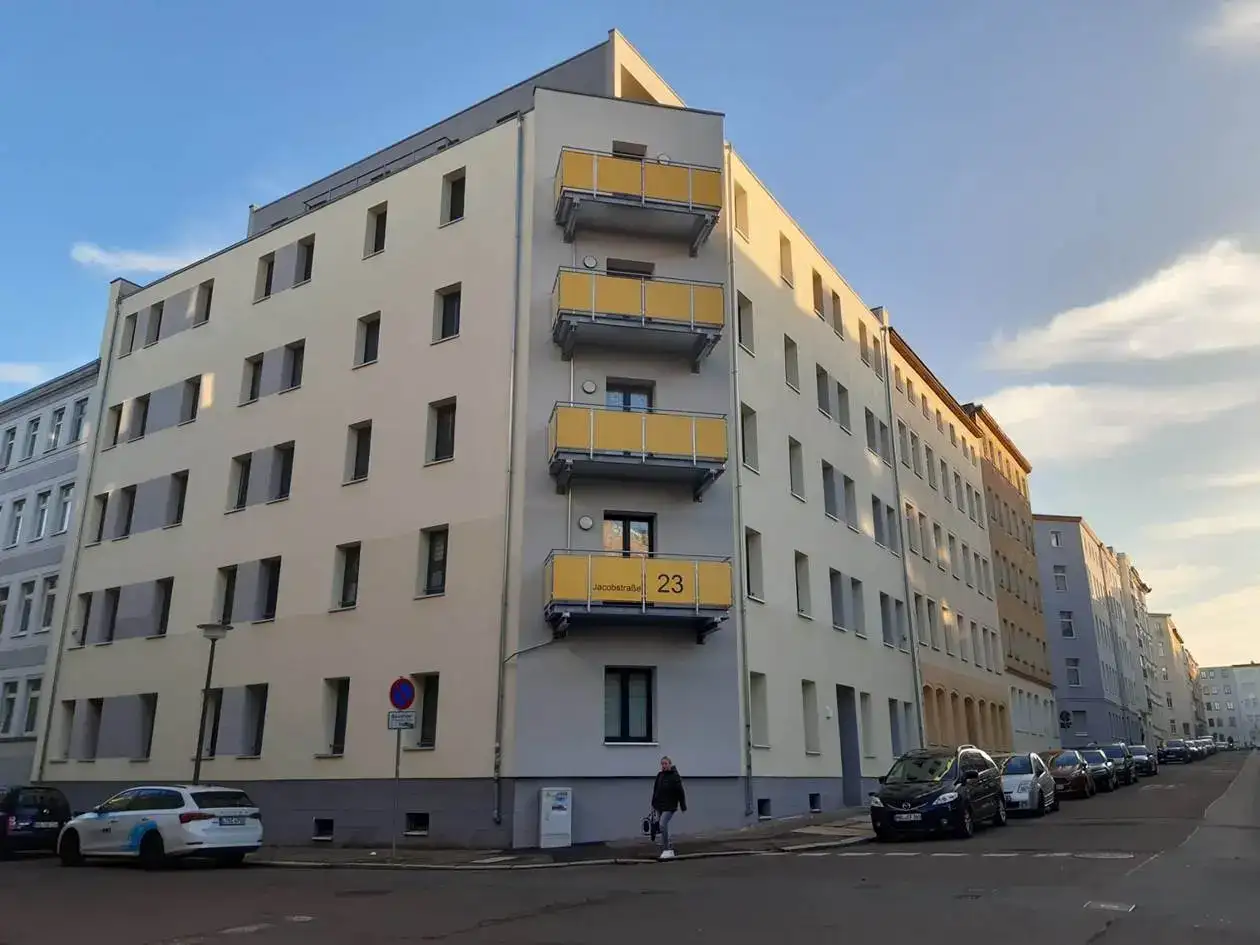 Luxuriöse 4 Raumwohnung mit Fußbodenheizung, Wanne und Dusche, Hauswirtschaftsraum, Parkett!