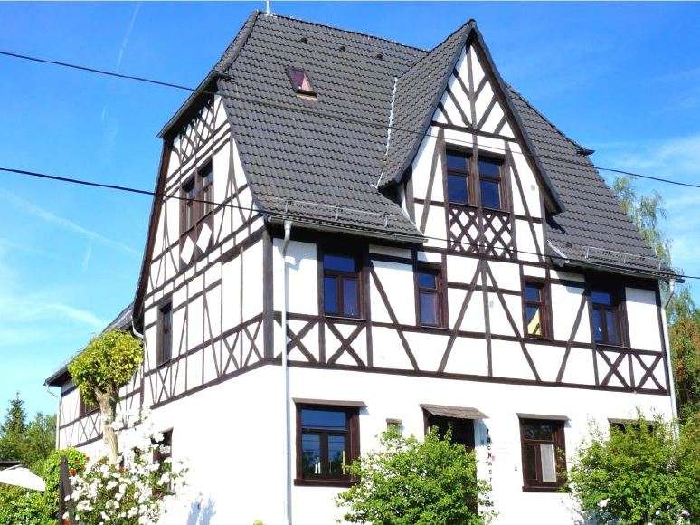 Mehrgenerationenhaus im Rittergut in Schkopau!