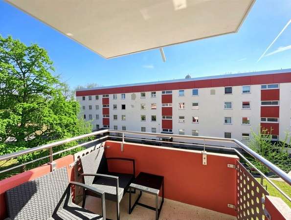 Sonniges Zuhause im Münchner Westen – Stilvoll & Gemütlich