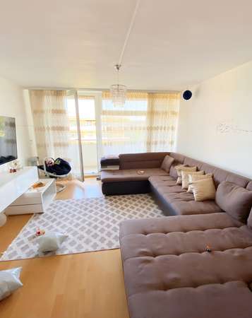 Charmant und Sonnig: Exklusive 3 Zimmer Wohnung in FFB