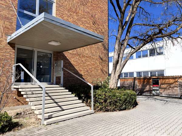 Gewerbliche Räume - komplette Bürofläche auf der 1. Etage