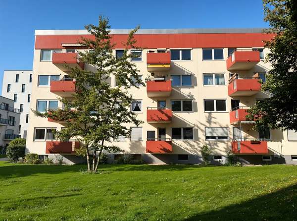 Charmante 3-Zimmer-Wohnung in München-Westkreuz mit Einbauküche und viel Gestaltungspotenzial