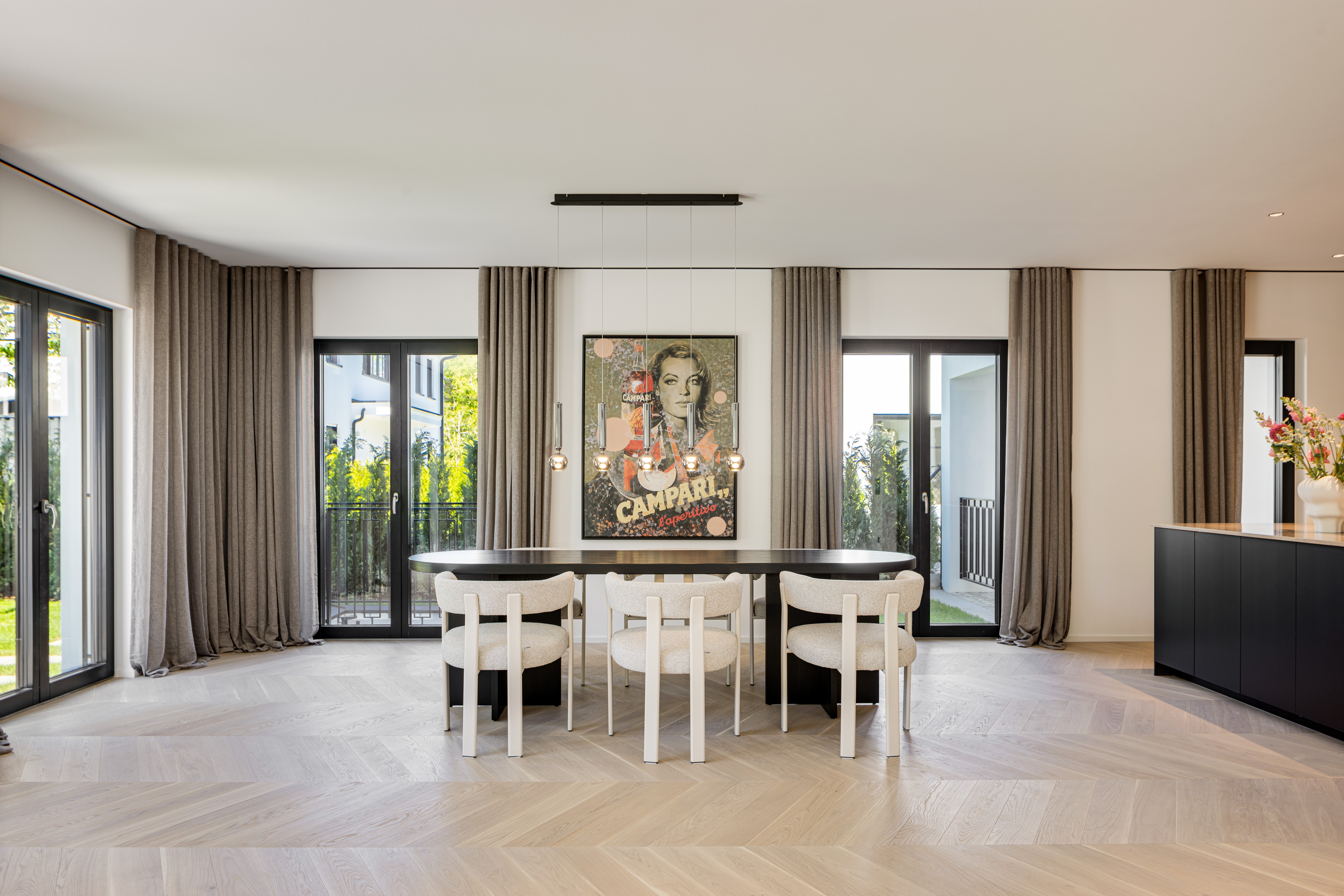 4 Bedroom Single Family Home/House's Image 4