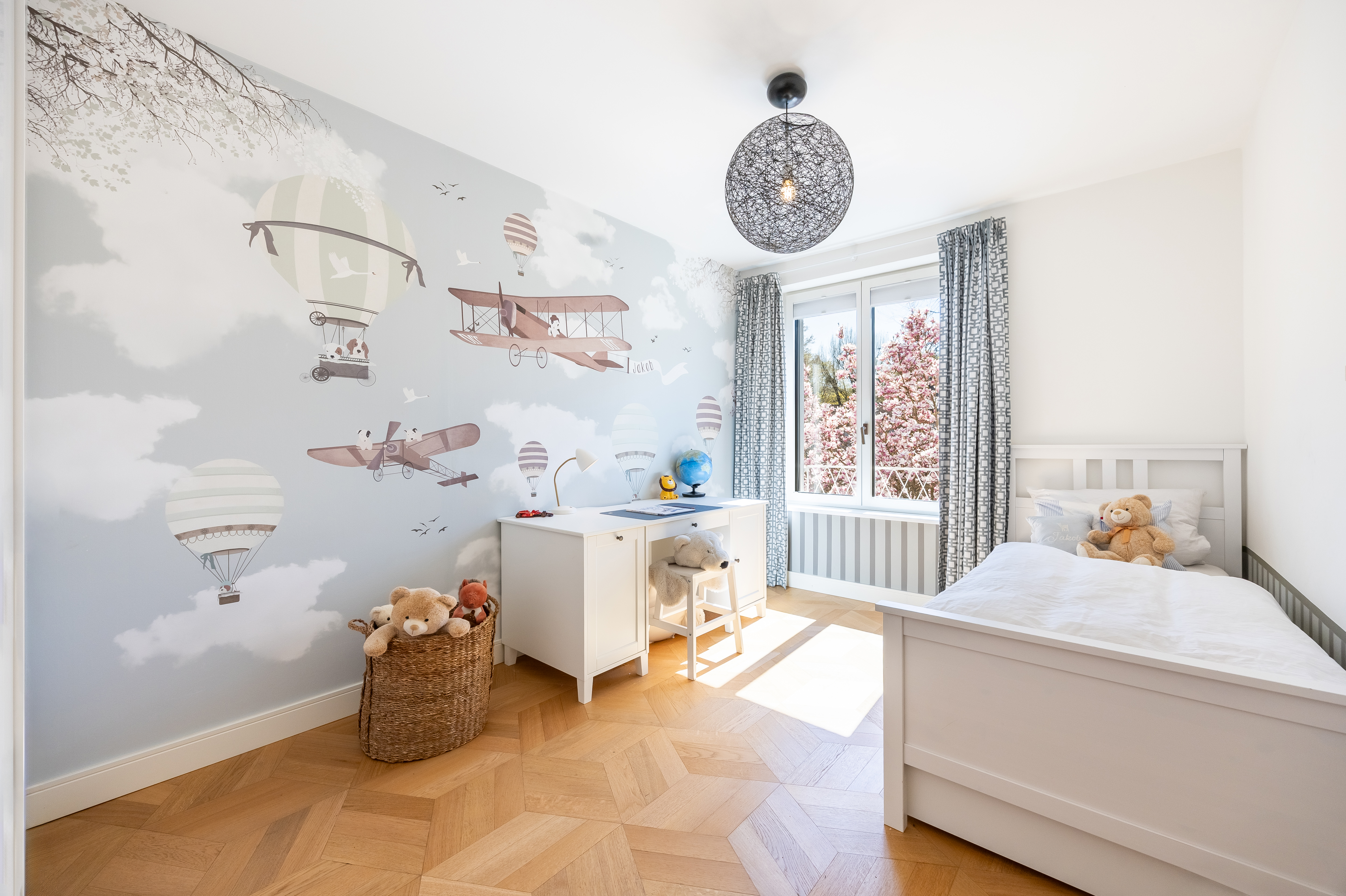 6 Bedroom Other's Image 6