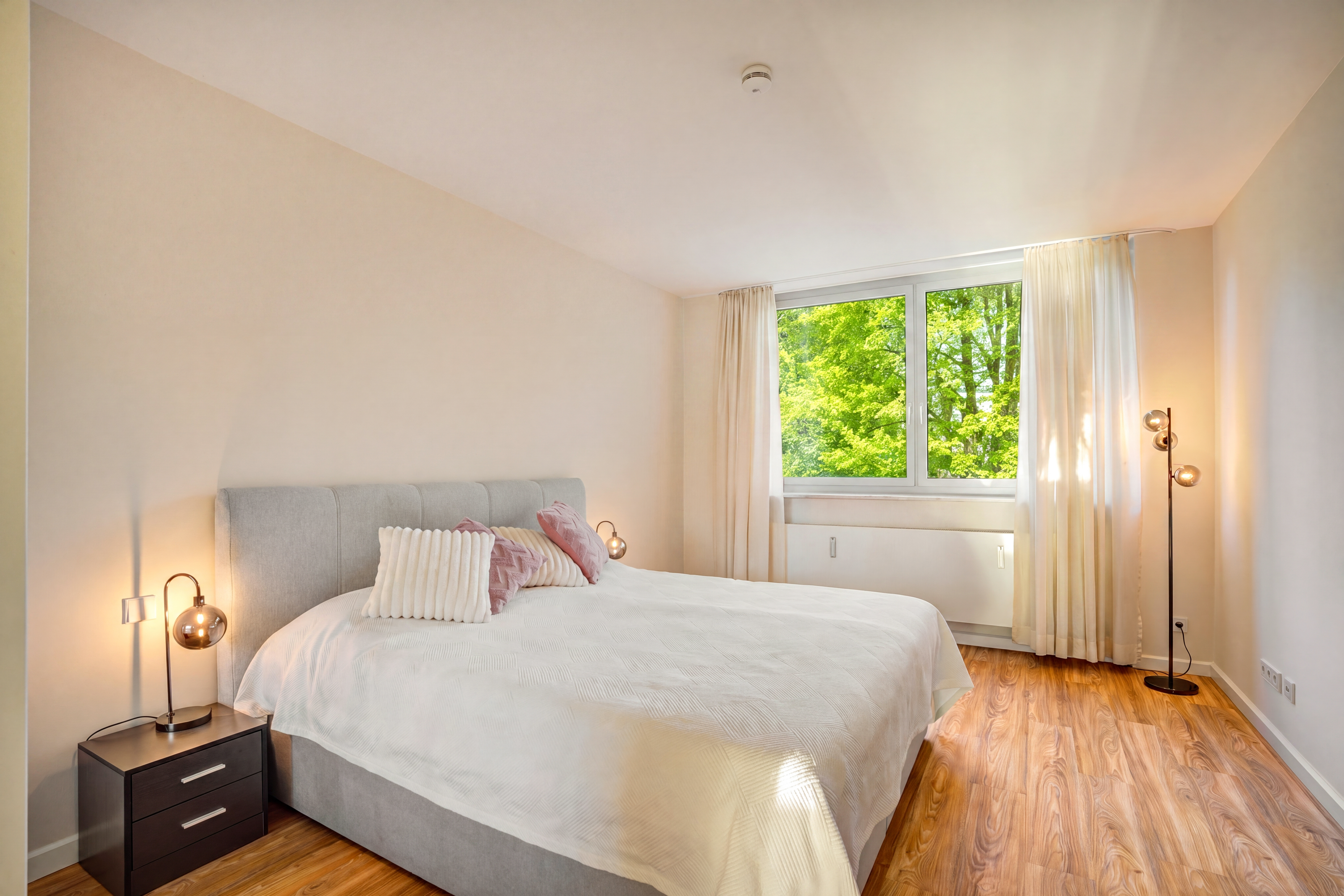 2 Bedroom Apartment/Flat's Image 4