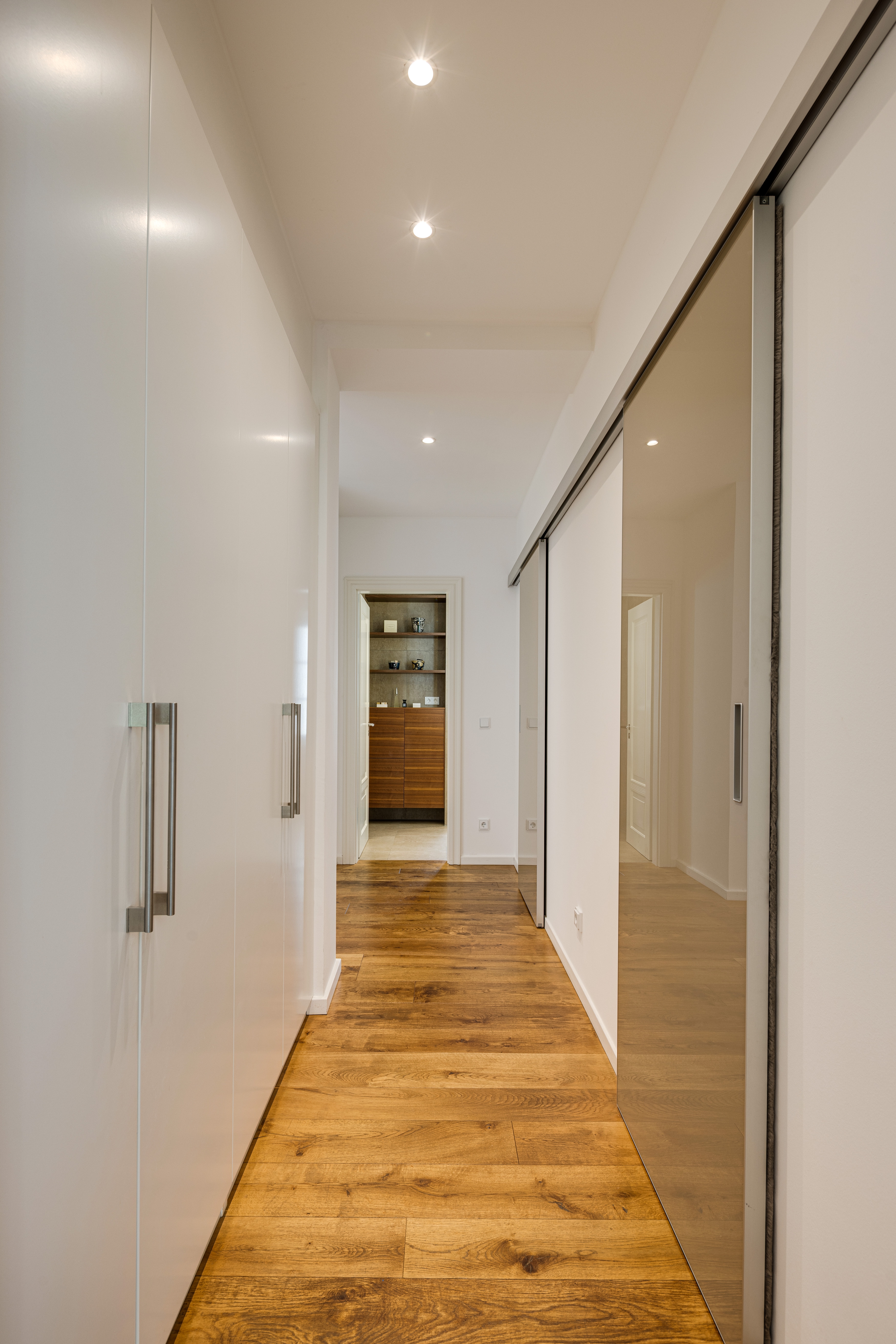 2 Bedroom Apartment/Flat's Image 4