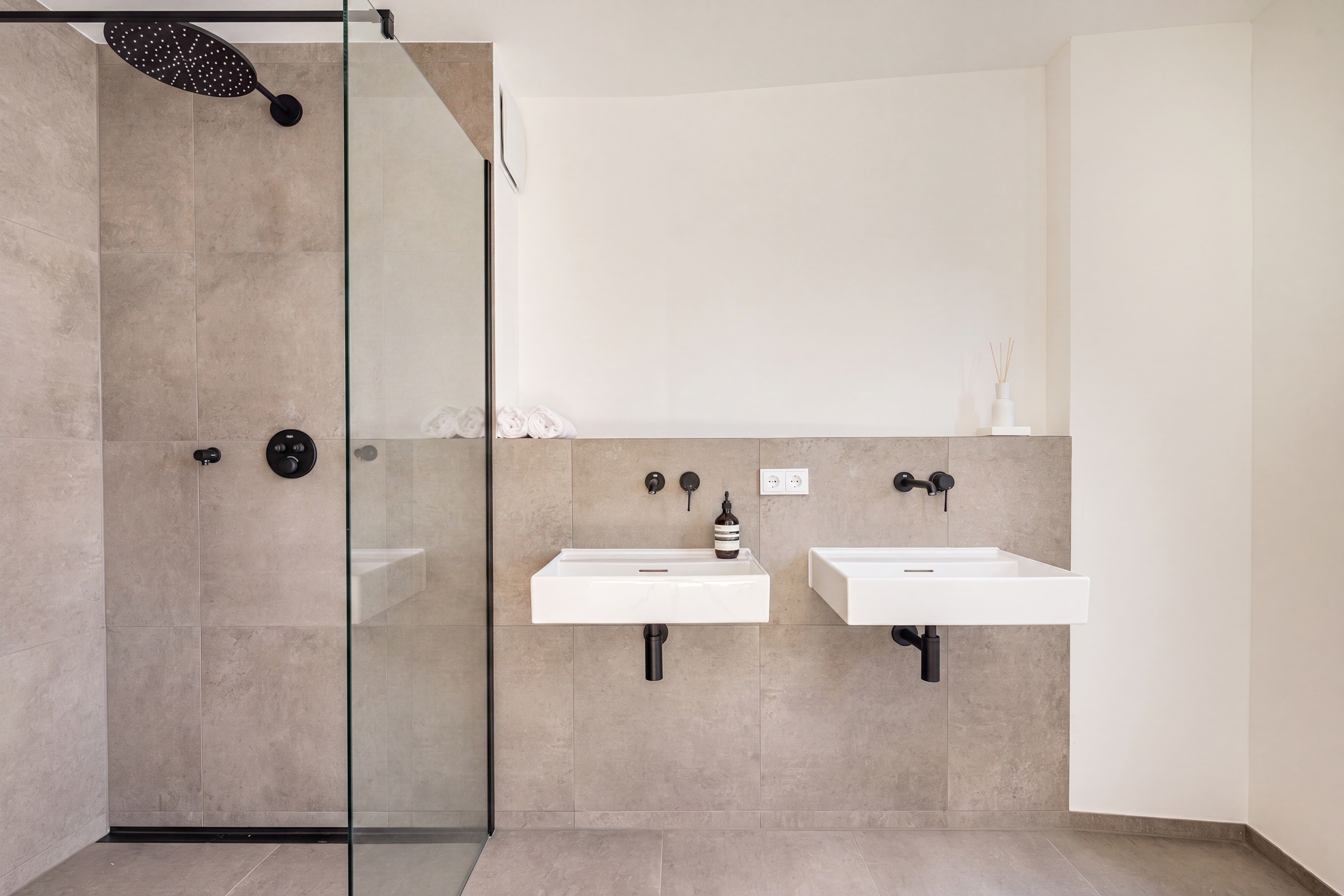 1 Bedroom Apartment/Flat's Image 3
