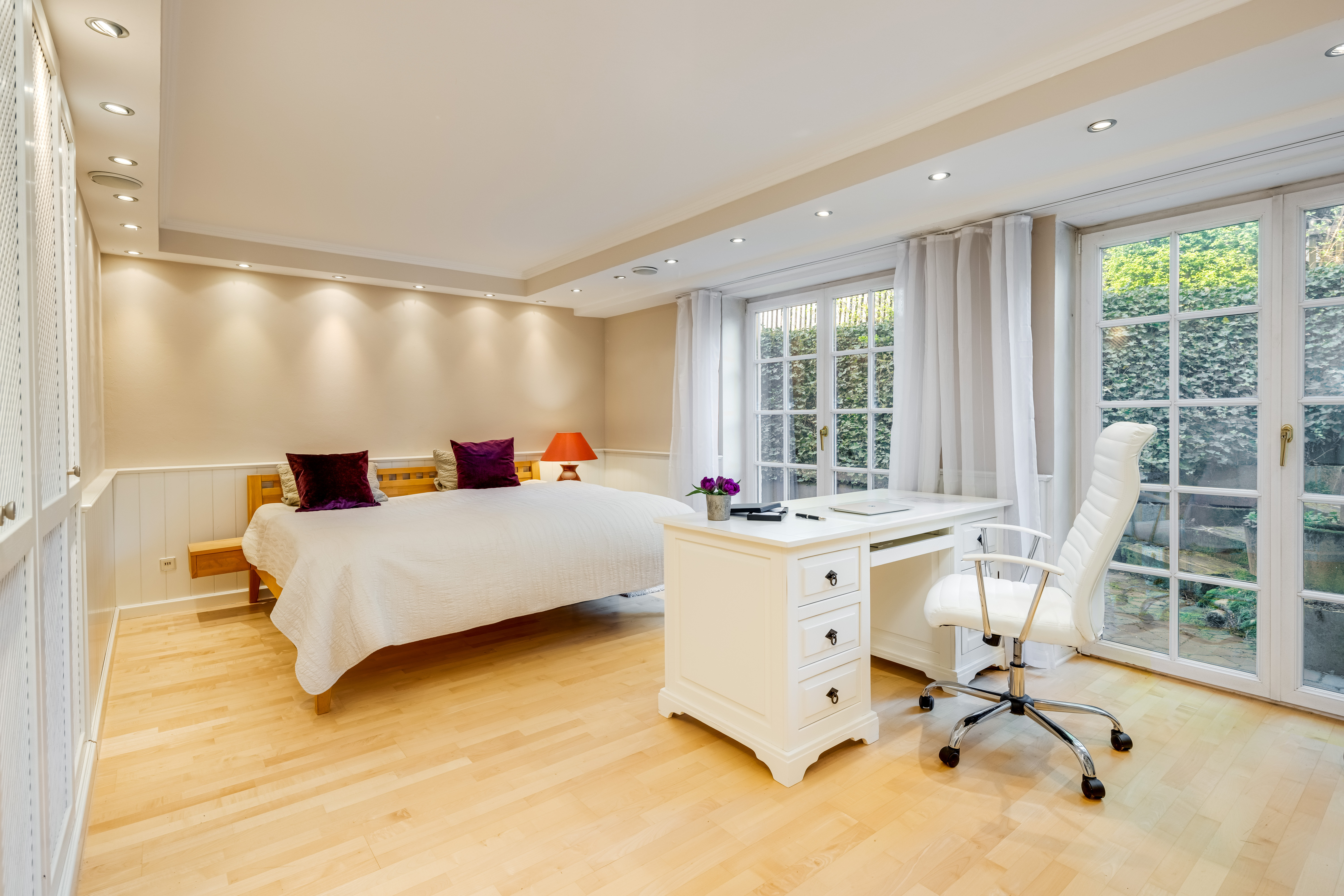 4 Bedroom Single Family Home/House's Image 8