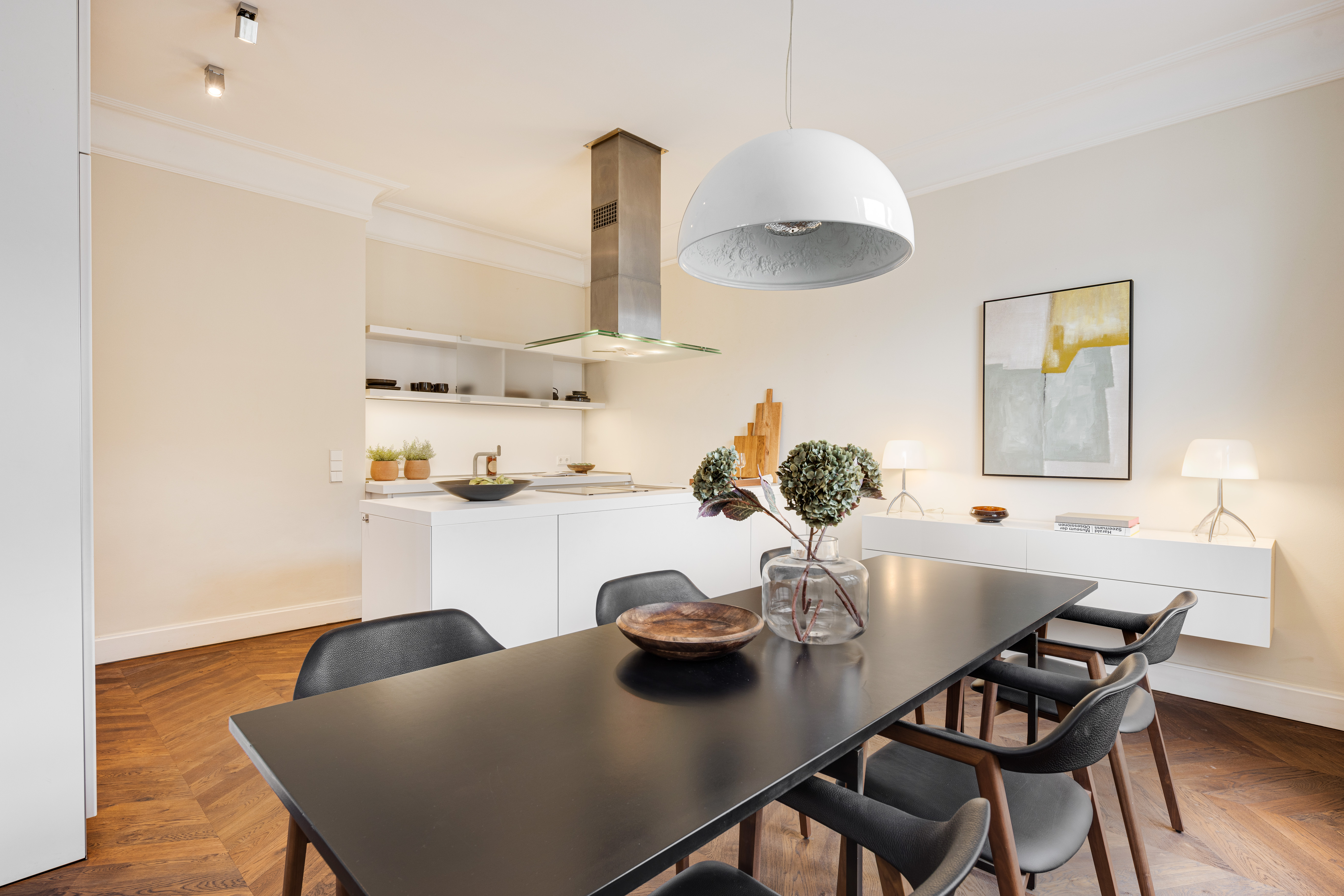 4 Bedroom Apartment/Flat's Image 3