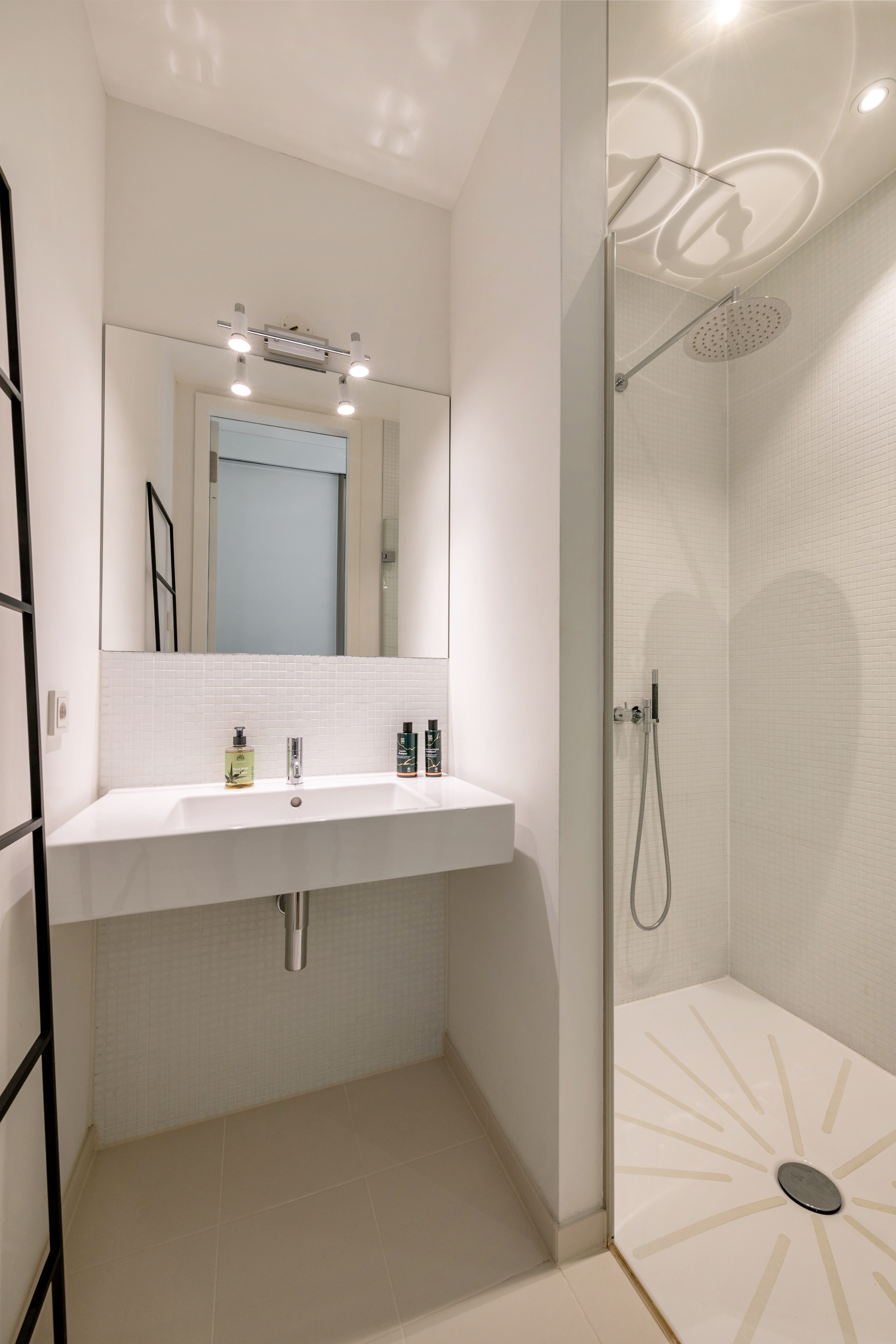 1 Bedroom Apartment/Flat's Image 5