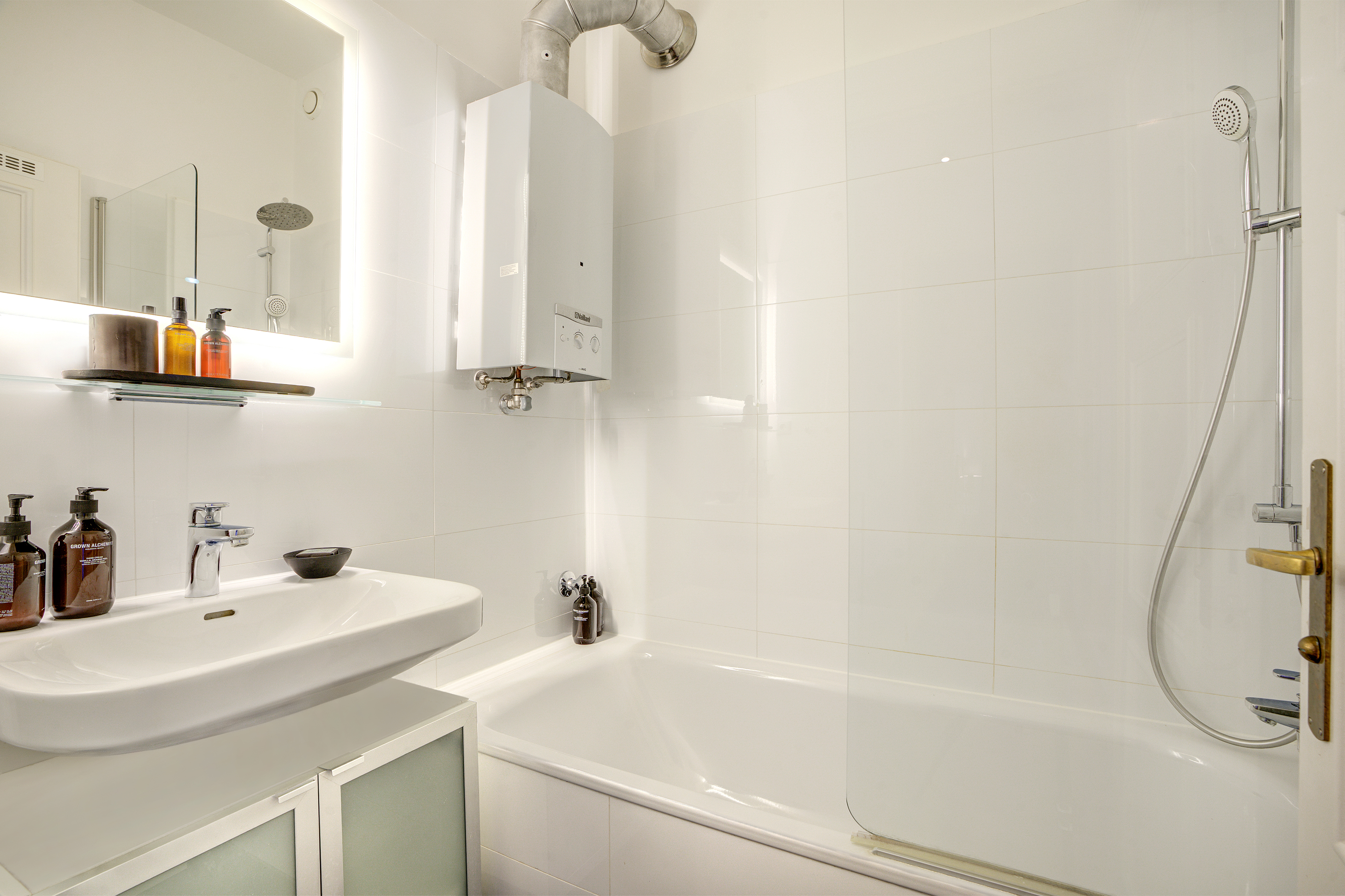 2 Bedroom Apartment/Flat's Image 7