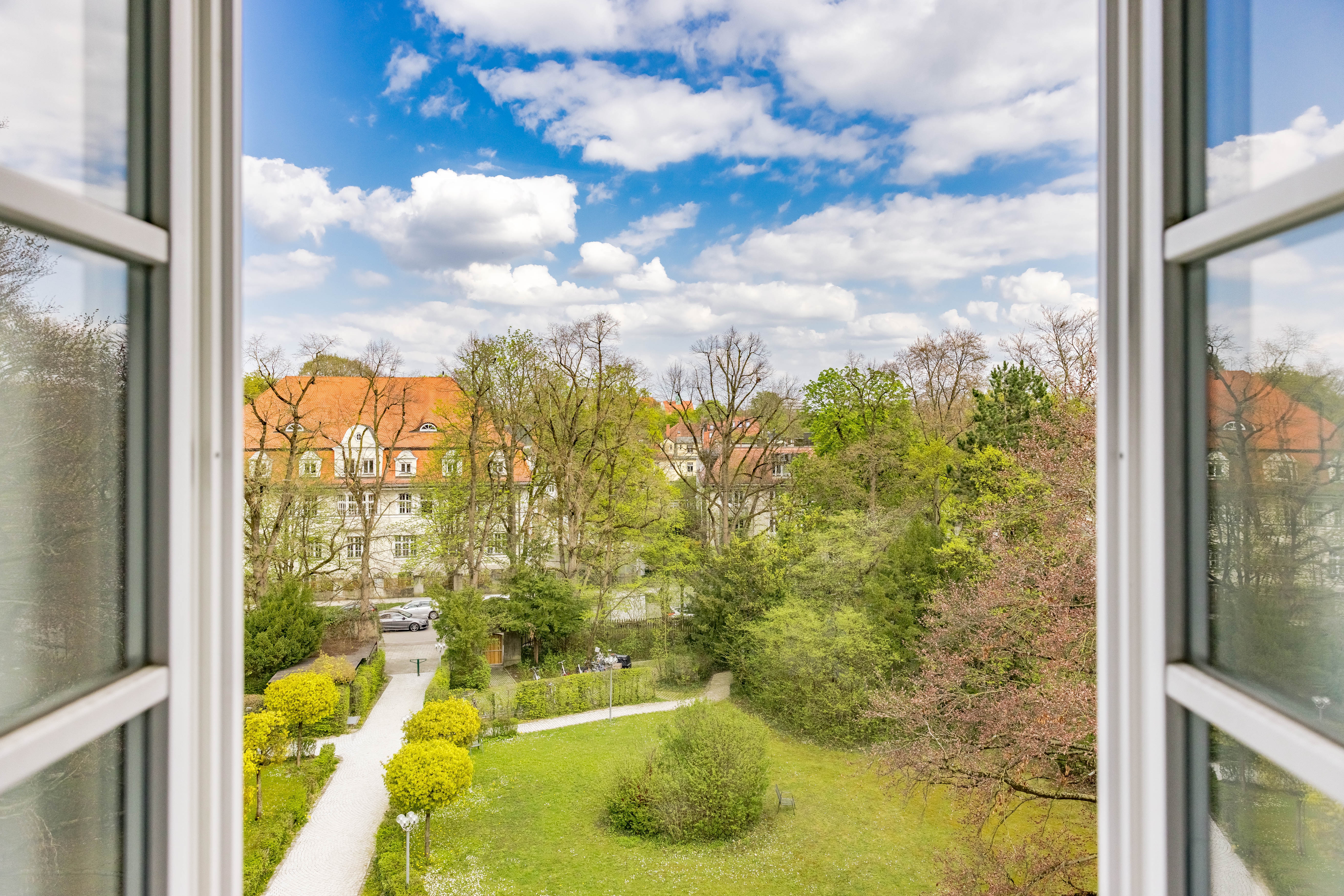 2 Bedroom Apartment/Flat's Image 3