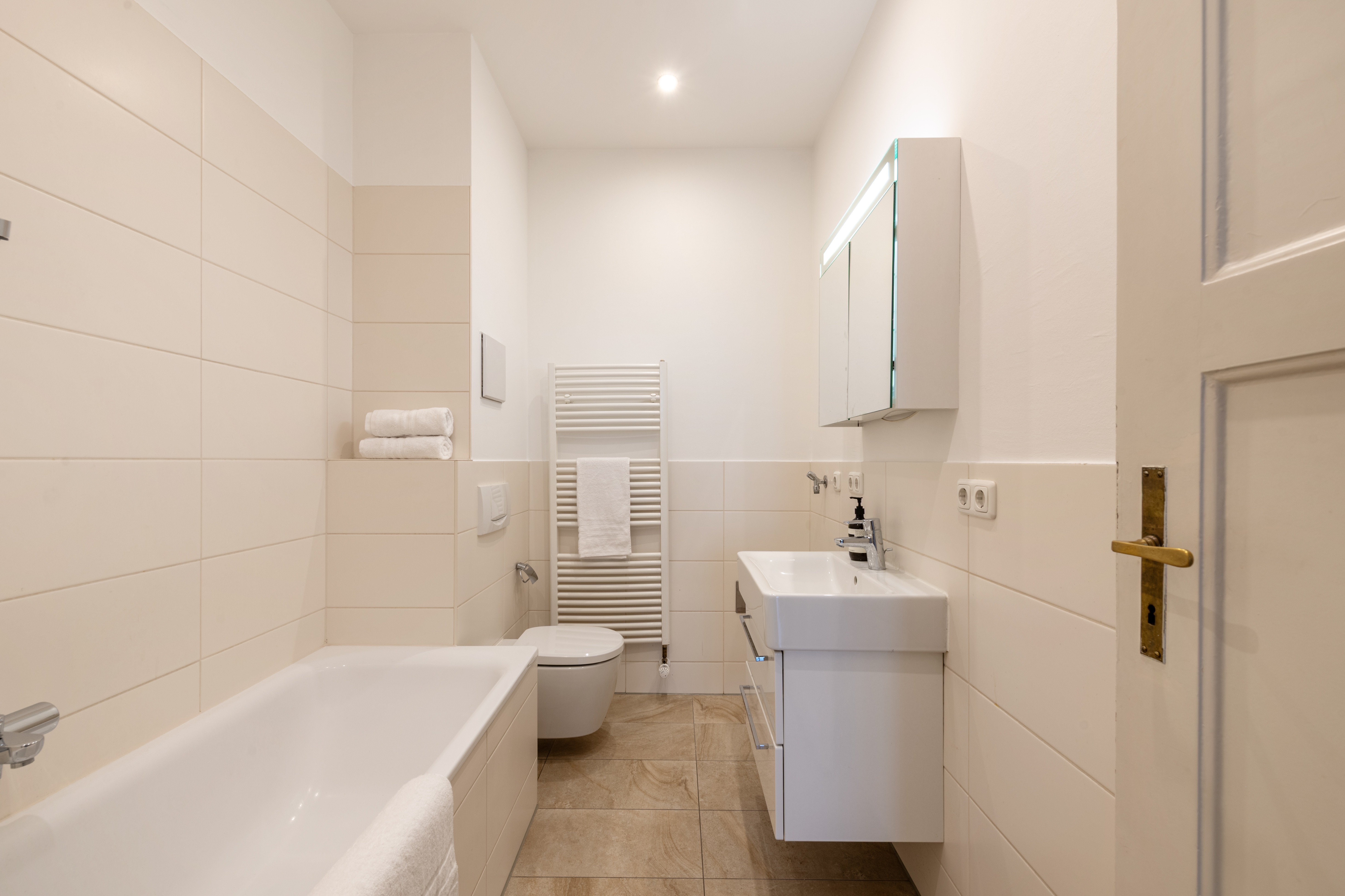 2 Bedroom Apartment/Flat's Image 6