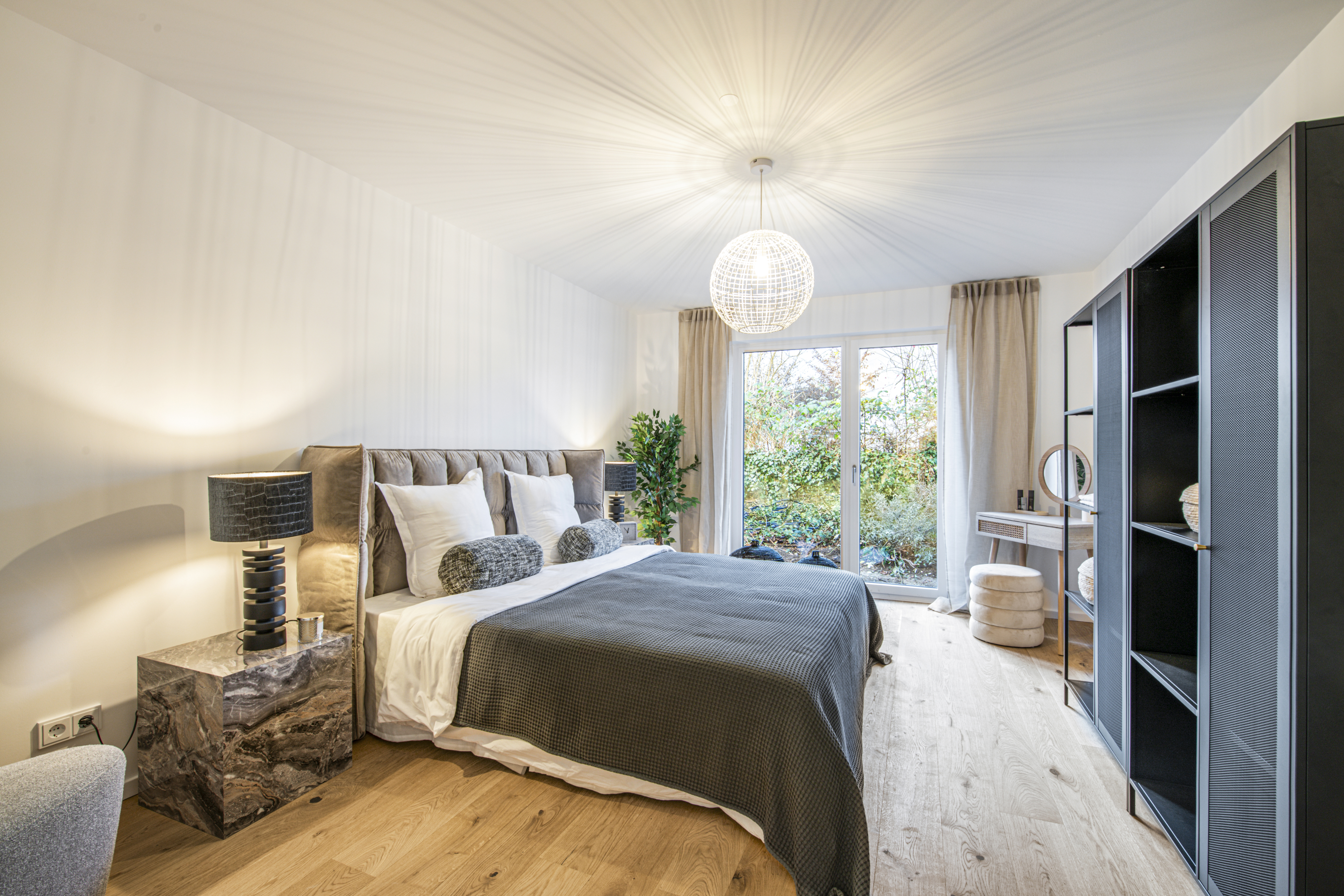 2 Bedroom Apartment/Flat's Image 3