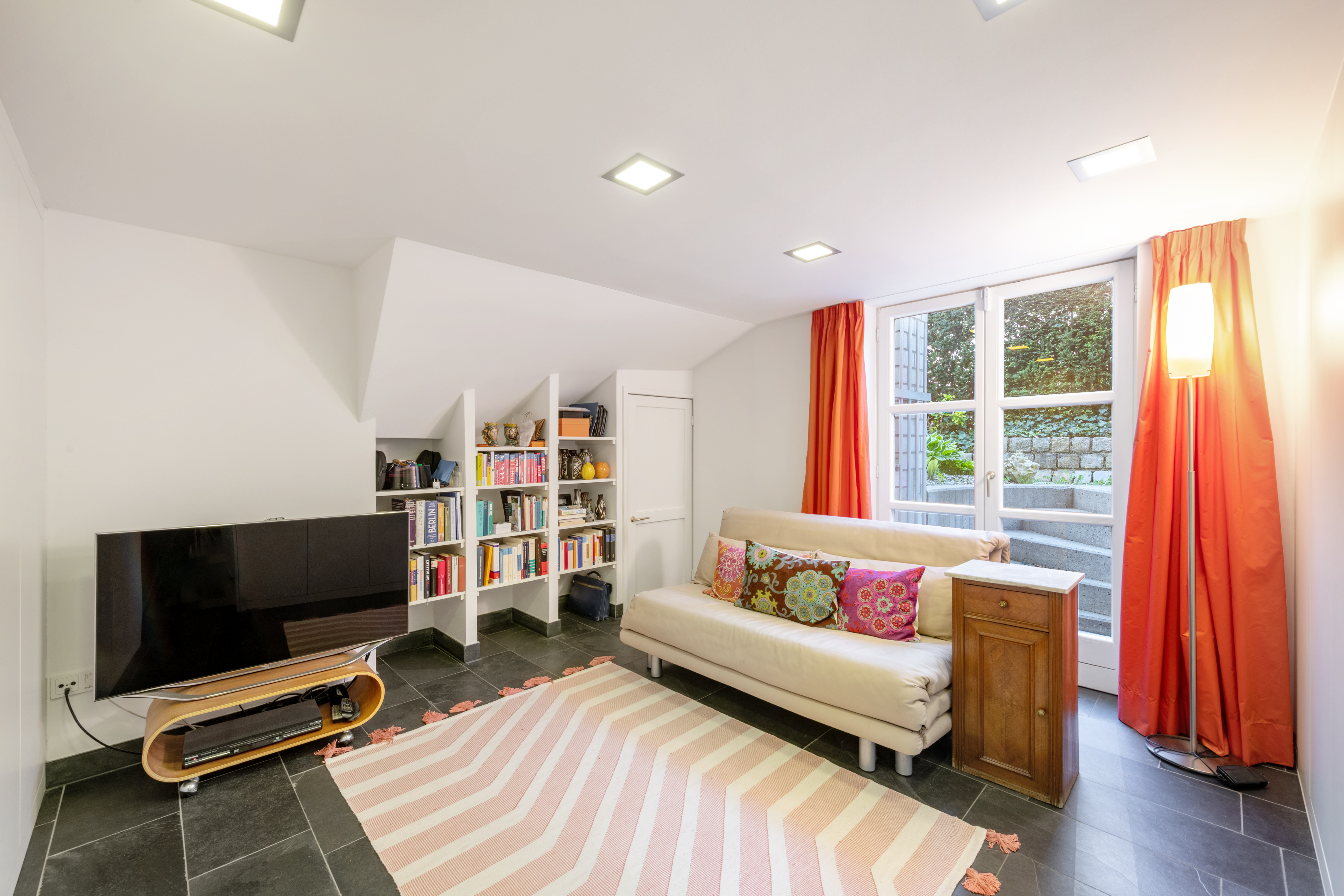 2 Bedroom Other's Image 13