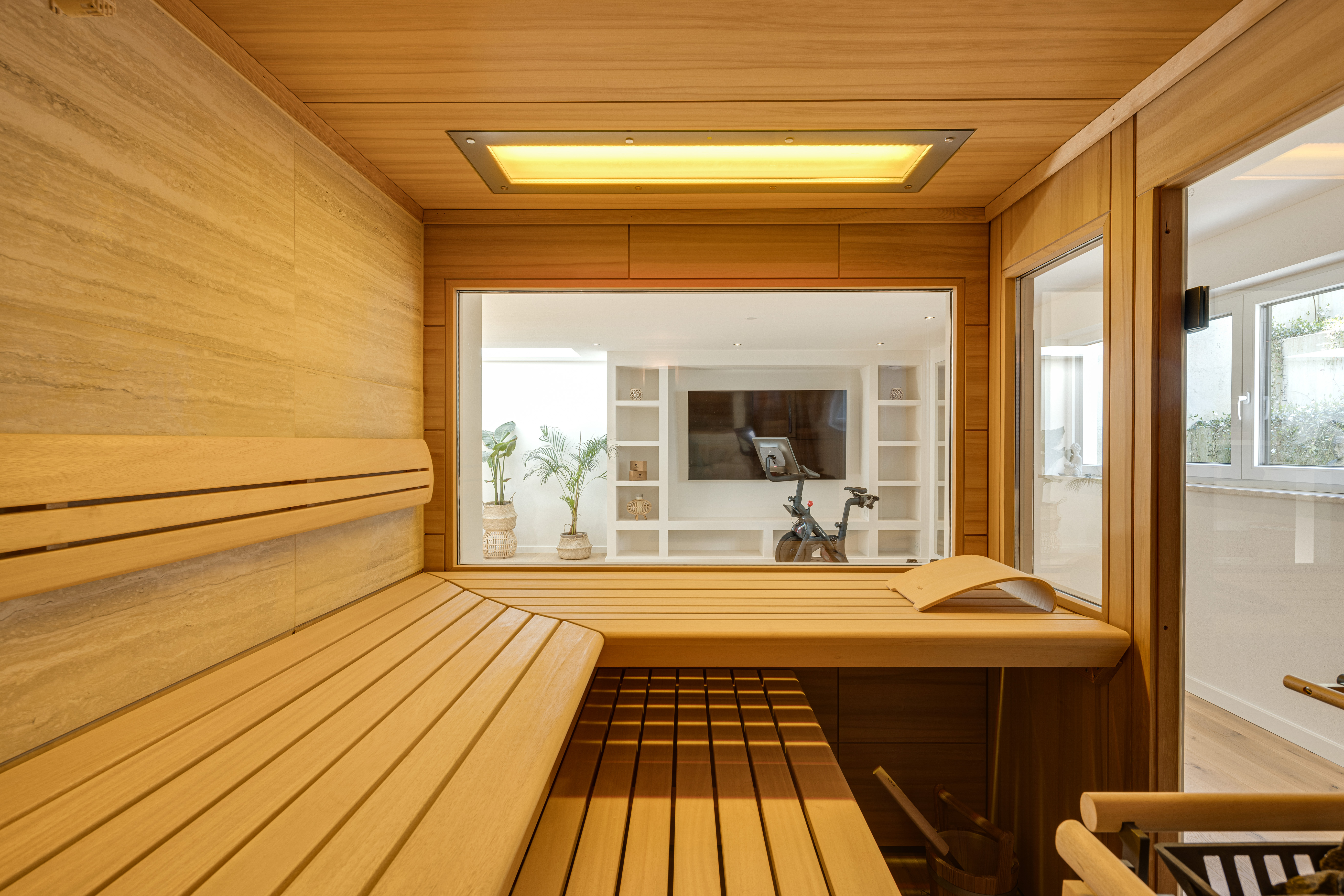5 Bedroom Single Family Home/House's Image 13