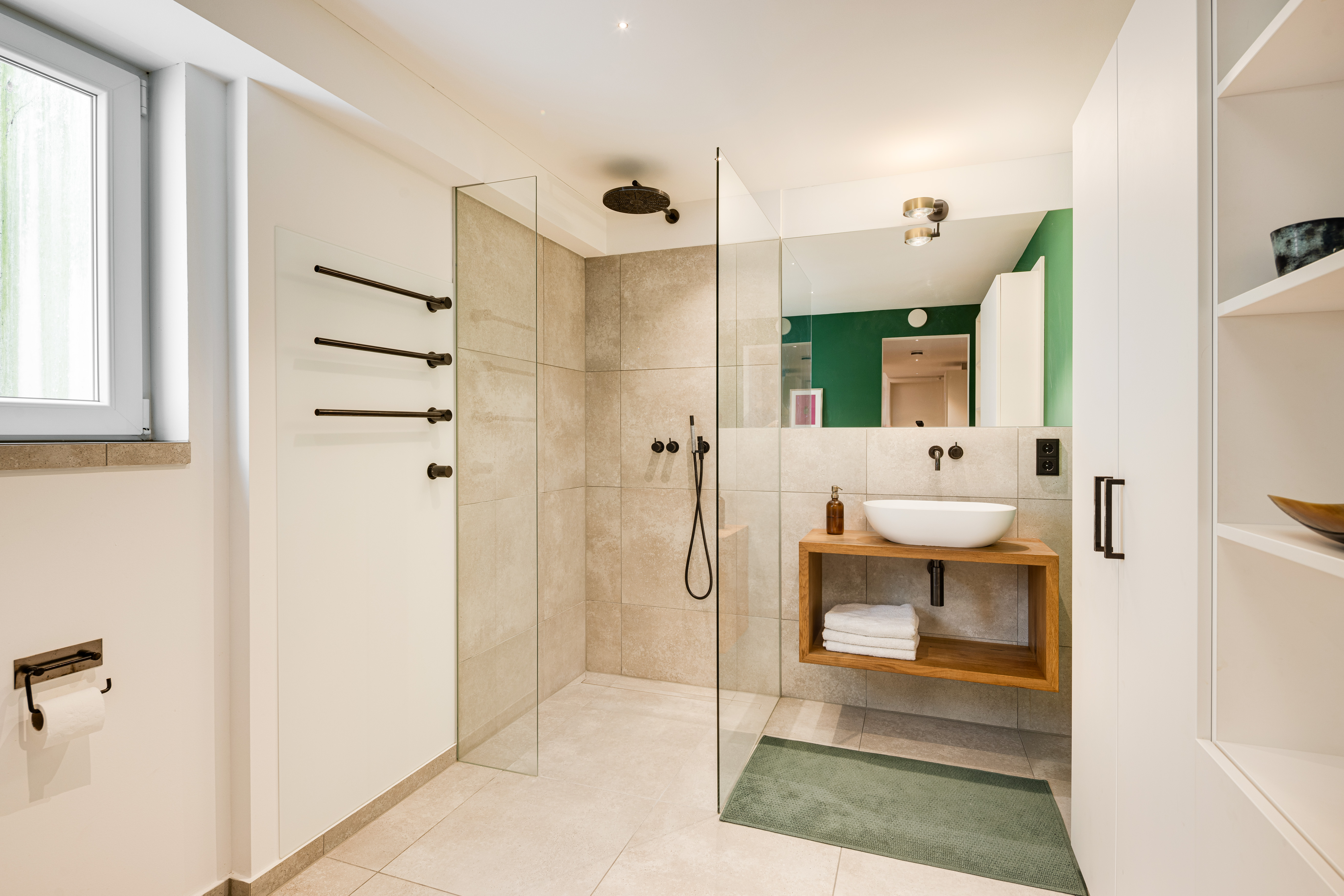 3 Bedroom Single Family Home/House's Image 11