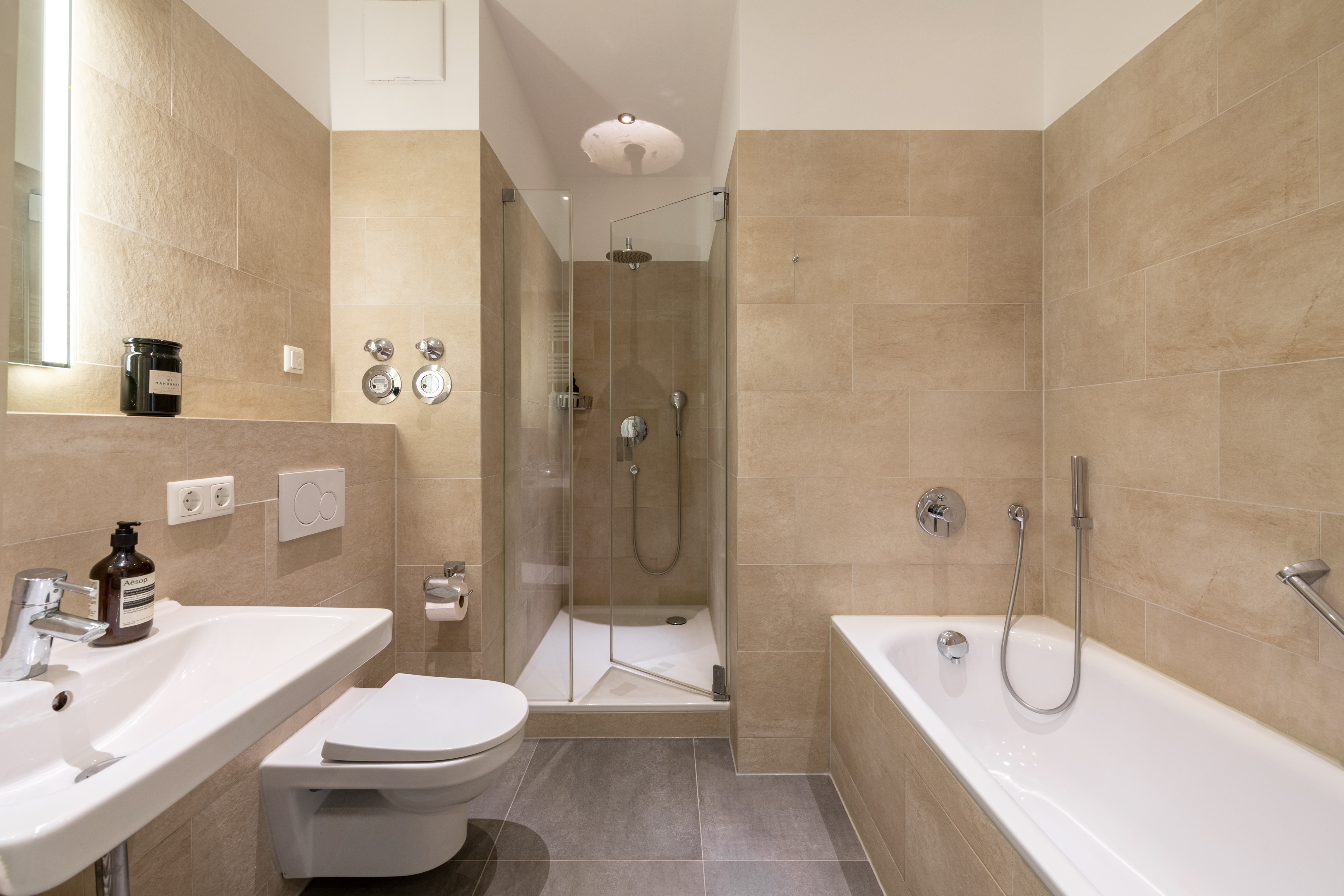 1 Bedroom Apartment/Flat's Image 4