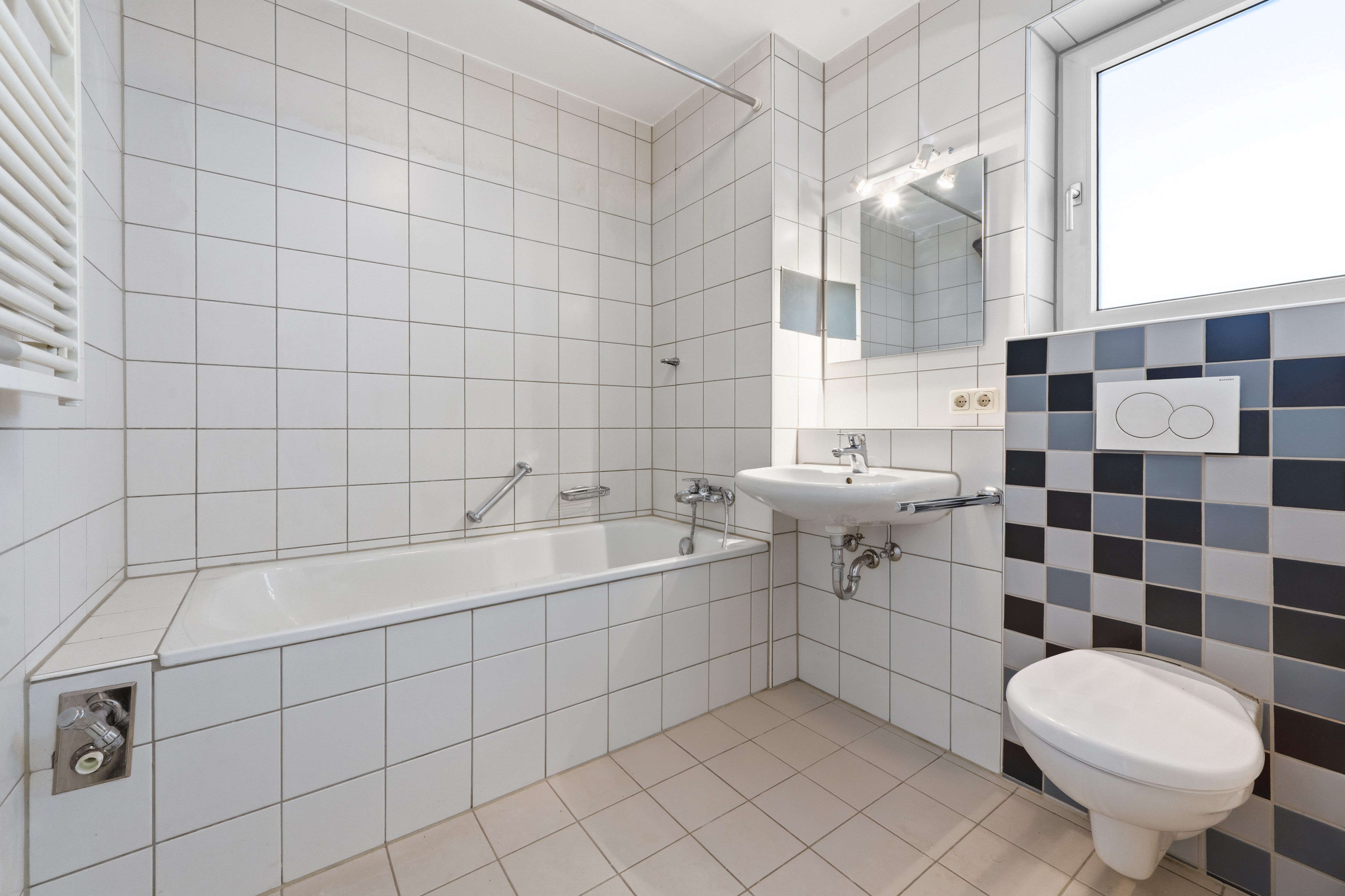 1 Bedroom Apartment/Flat's Image 4