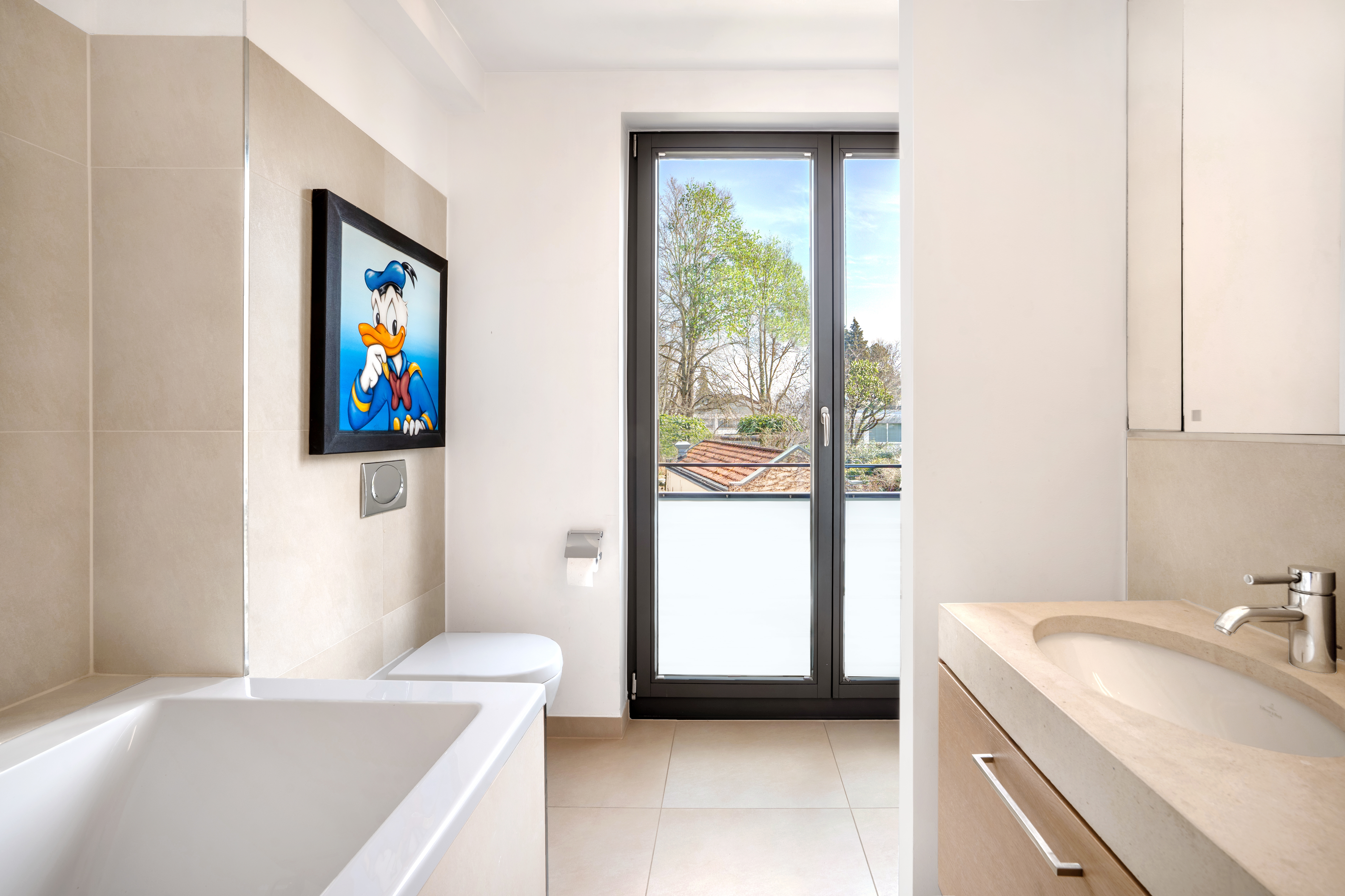 3 Bedroom Apartment/Flat's Image 6